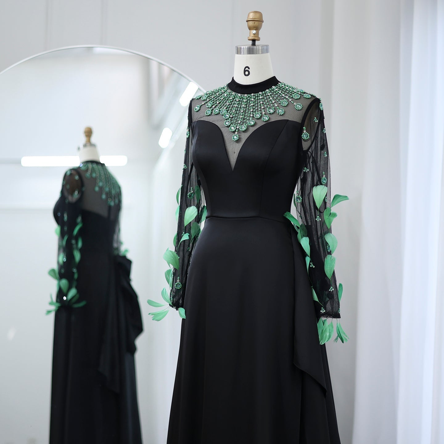 Luxury Green Feathers Black Long Sleeves Evening Dress SS457