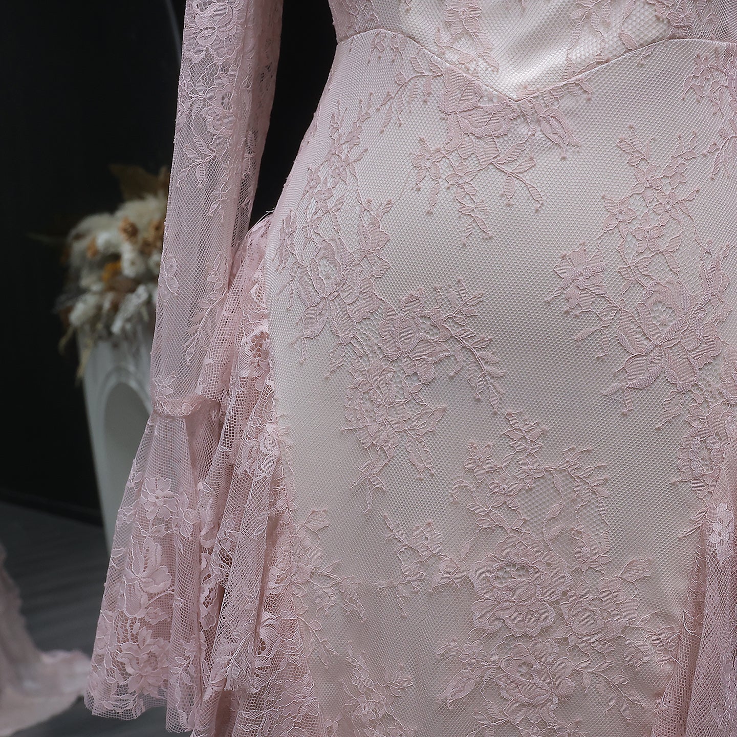 Elegant Pink Lace Long Sleeve Evening Dress with Lacing SF065