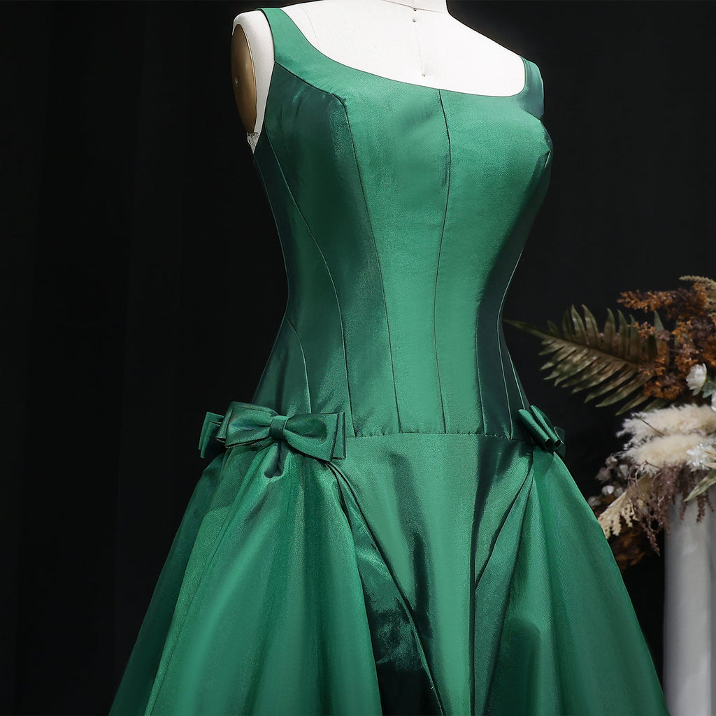 Luxury Emerald Green Evening Dress with Overskirt and Bow SF124
