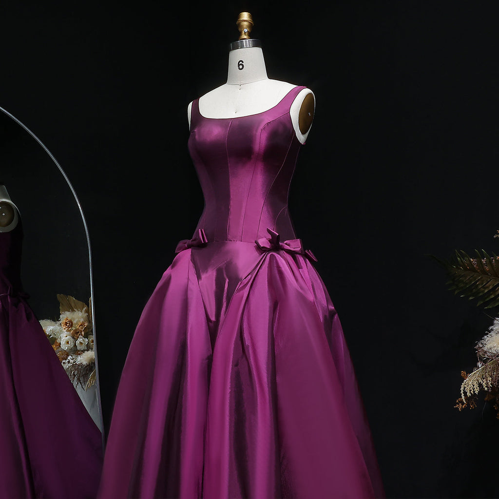 Luxury Emerald Green Evening Dress with Overskirt and Bow SF124
