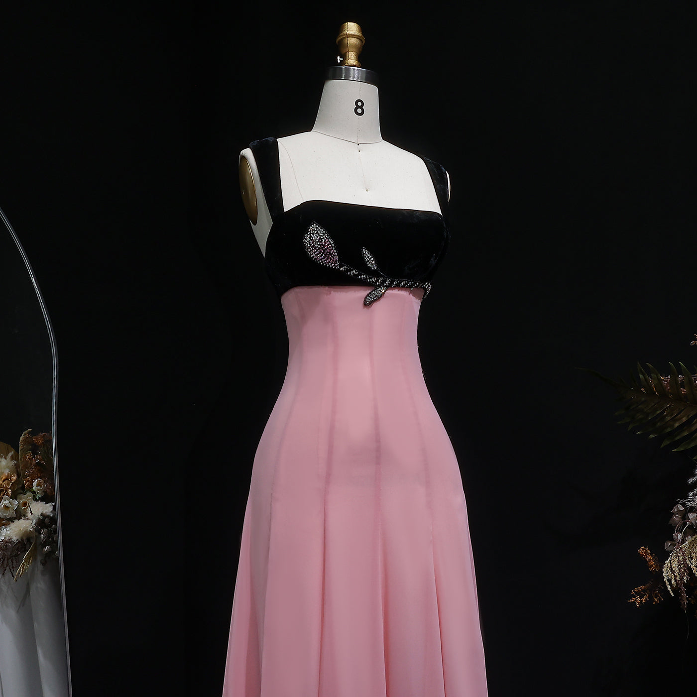 Luxury Beaded Pink Ruffles Chiffon Evening Dress SF195