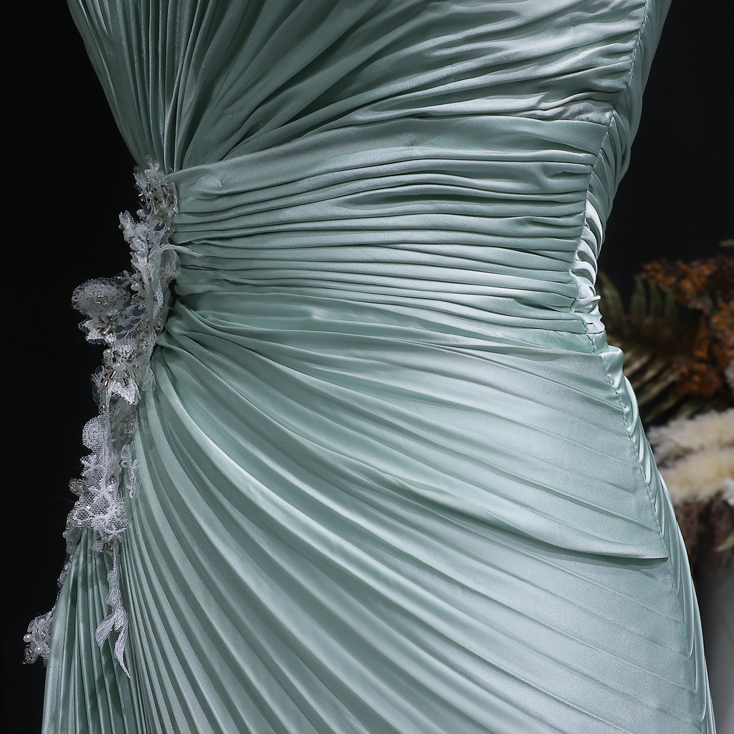 Vibrant Sleeveless Mint Green Pleated Sequins Evening Dress SF203