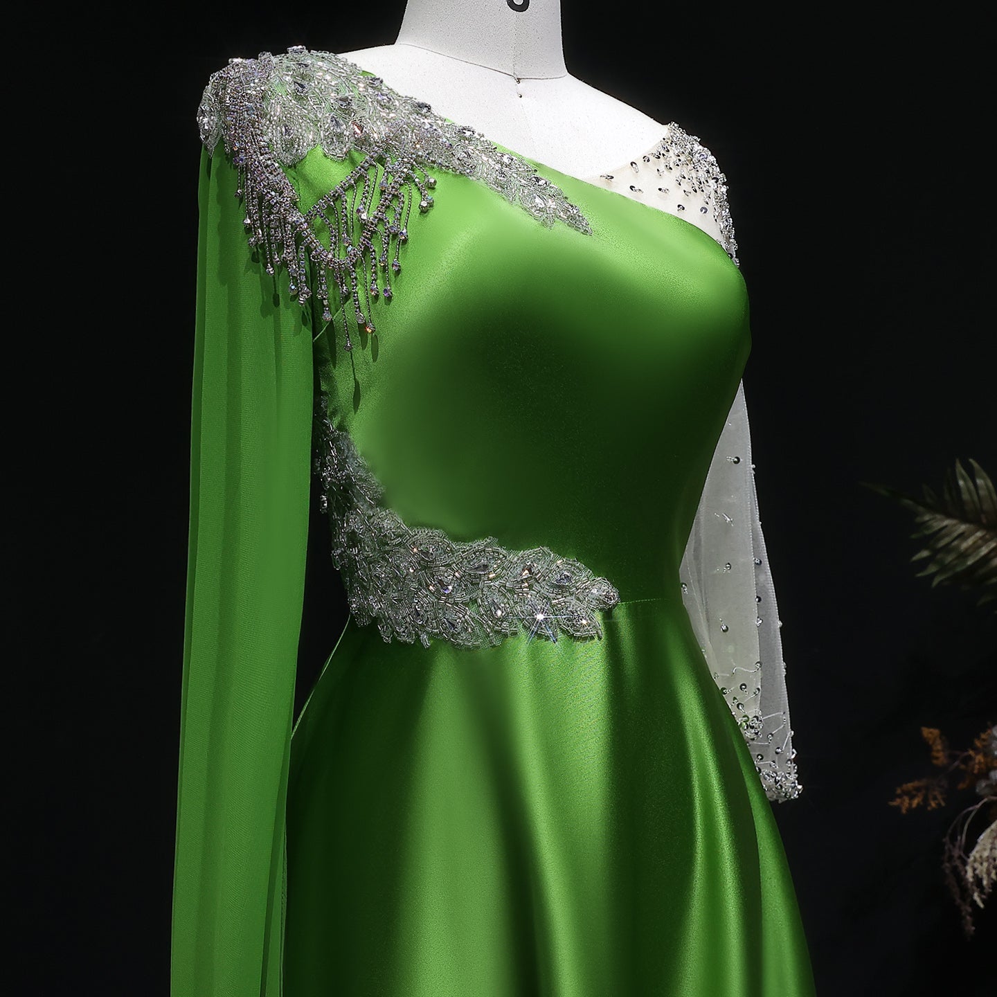 Luxury Green Beaded Sequin Satin Evening Dress with Cap SF298