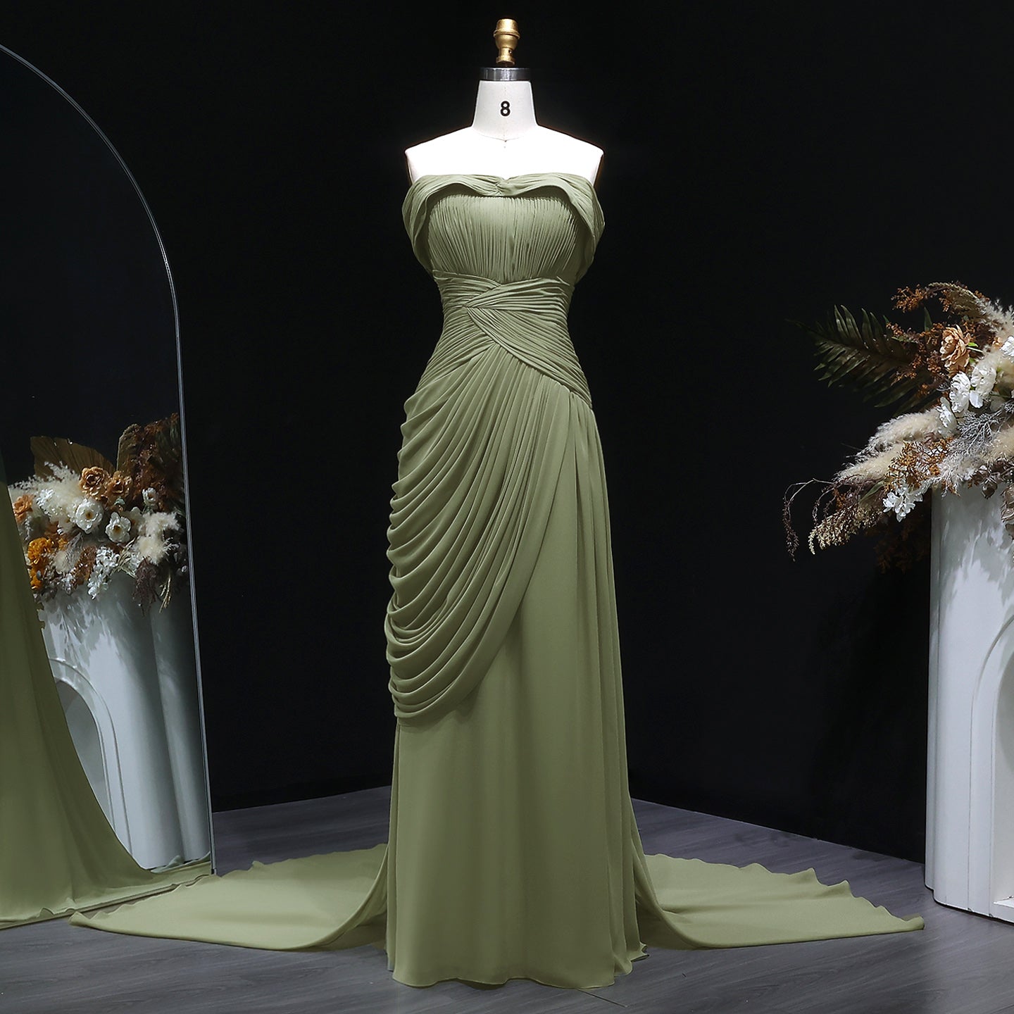 Luxury Green Off-the-Shoulder Ruched Fitted Evening Dress with Cap SF423