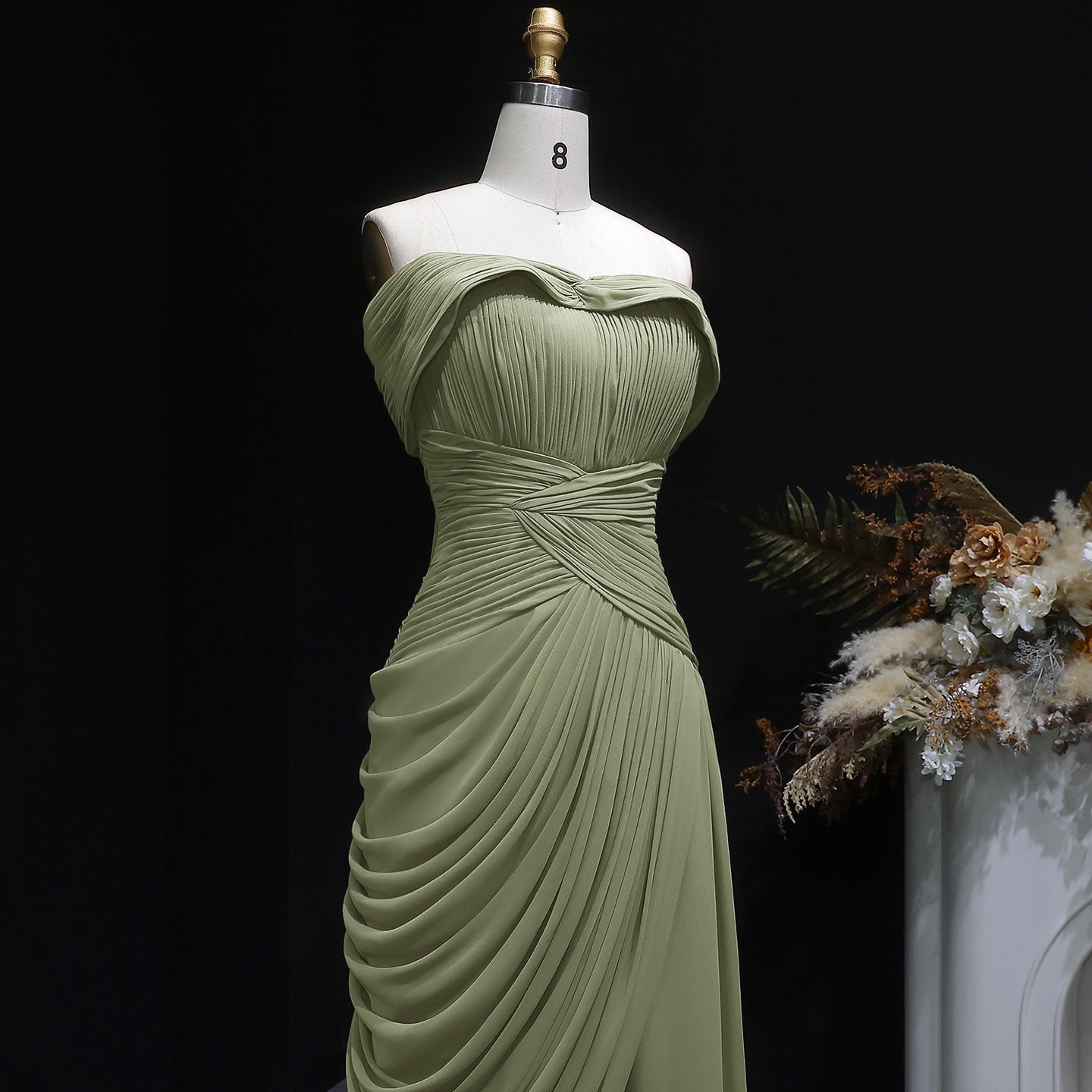 Luxury Green Off-the-Shoulder Ruched Fitted Evening Dress with Cap SF423