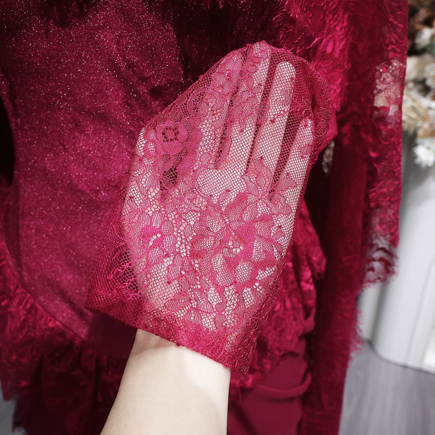 Luxury Burgundy Lace Panel Long Sleeve Fitted Evening Dress with Cape SF462