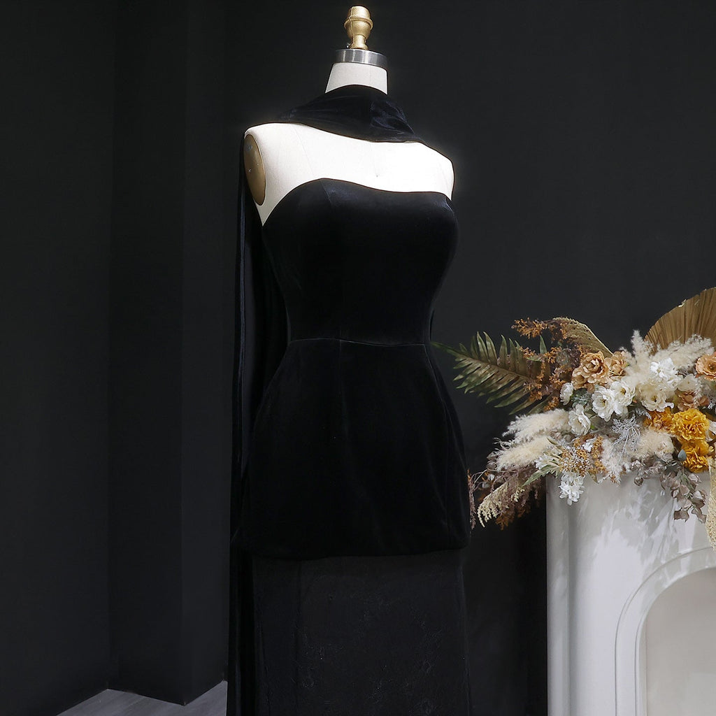 Elegant Black Strapless Velvet Evening Dress with Scarf SF527