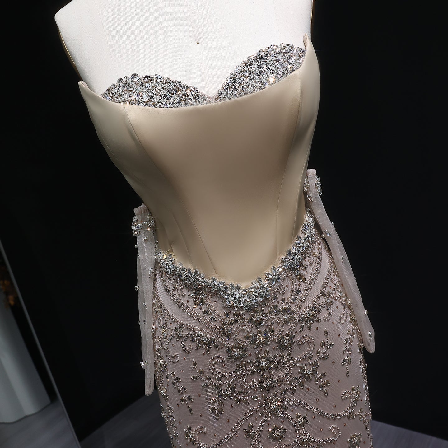 Mermaid Drop Waist Evening Dress with Scarf and Gloves SS069