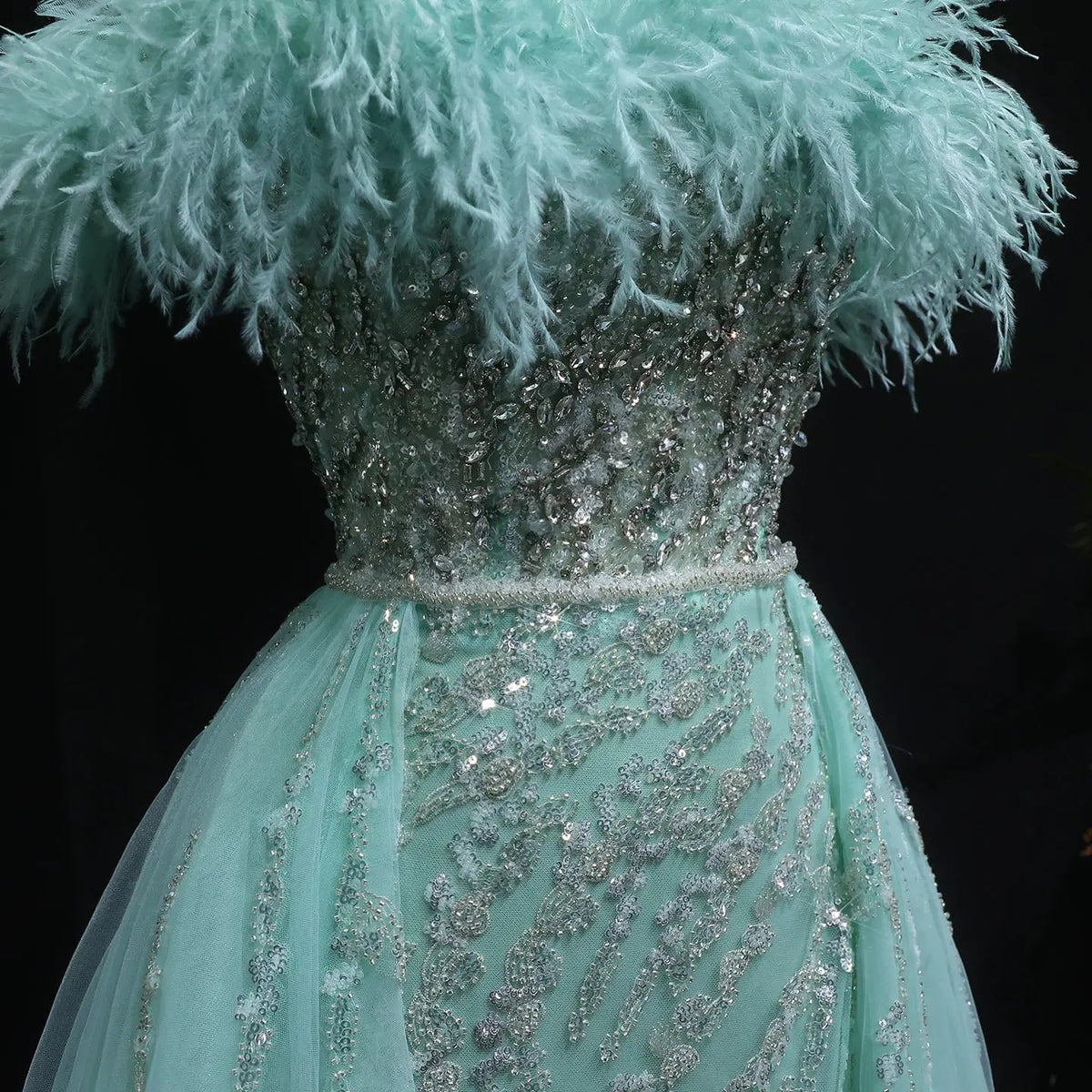 Luxury Feathers Lilac Evening Dress with Overskirt SS252