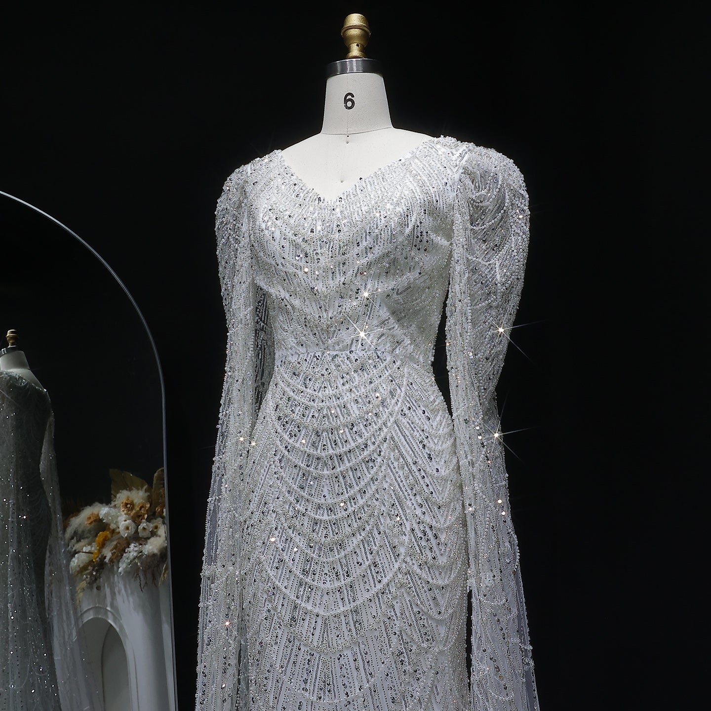 Luxury White Feather Evening Dress with Cape Sleeves SS683