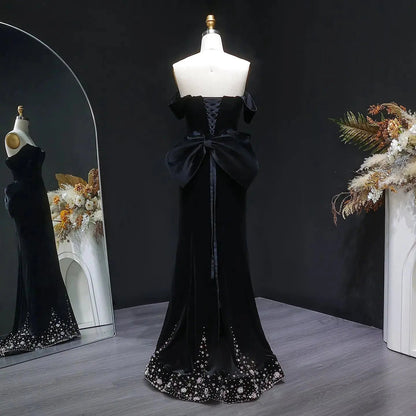 Luxury Black Velvet Beaded Fitted Train Evening Dress with Bow SS739