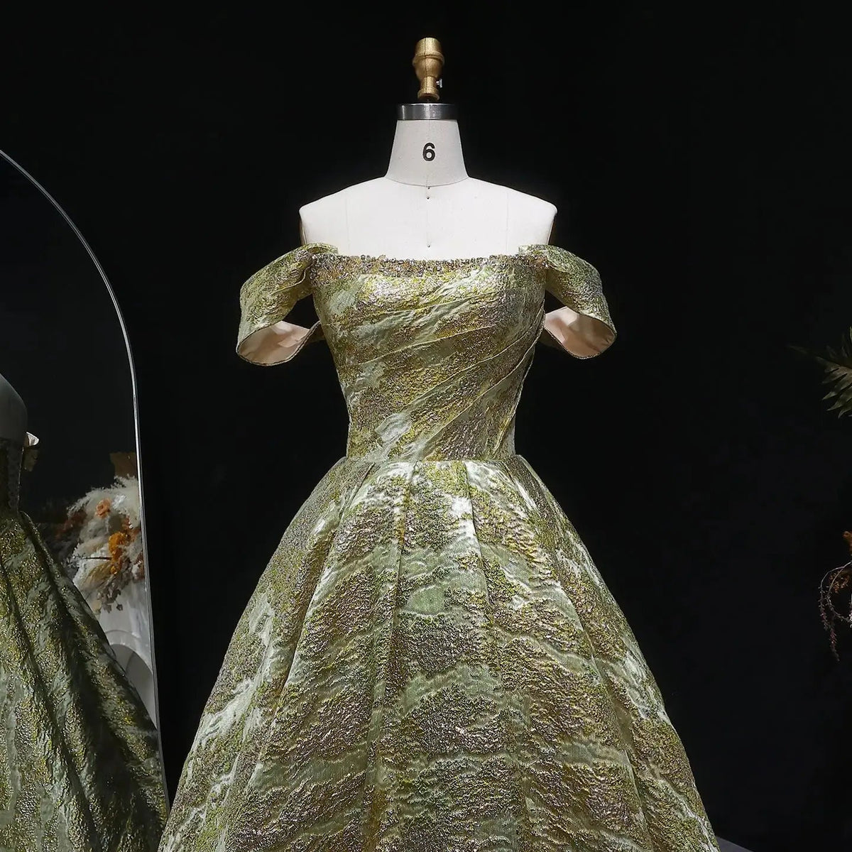 Luxury Gold Jacquard Off-the-Shoulder Ball Gown Satin Evening Dress SS742