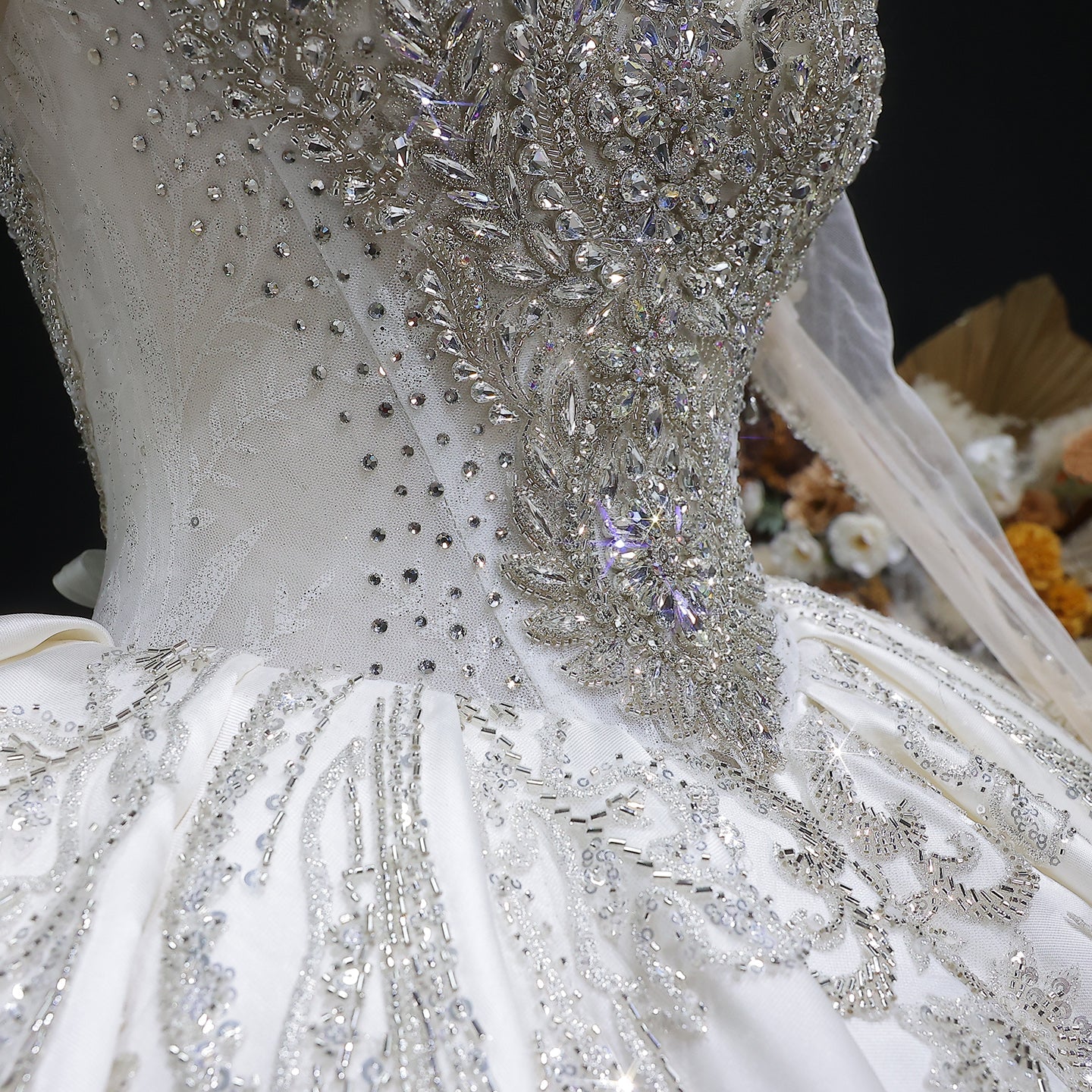 Luxury Ivory Crystal Embroidery Long Sleeve Wedding Dress SW602