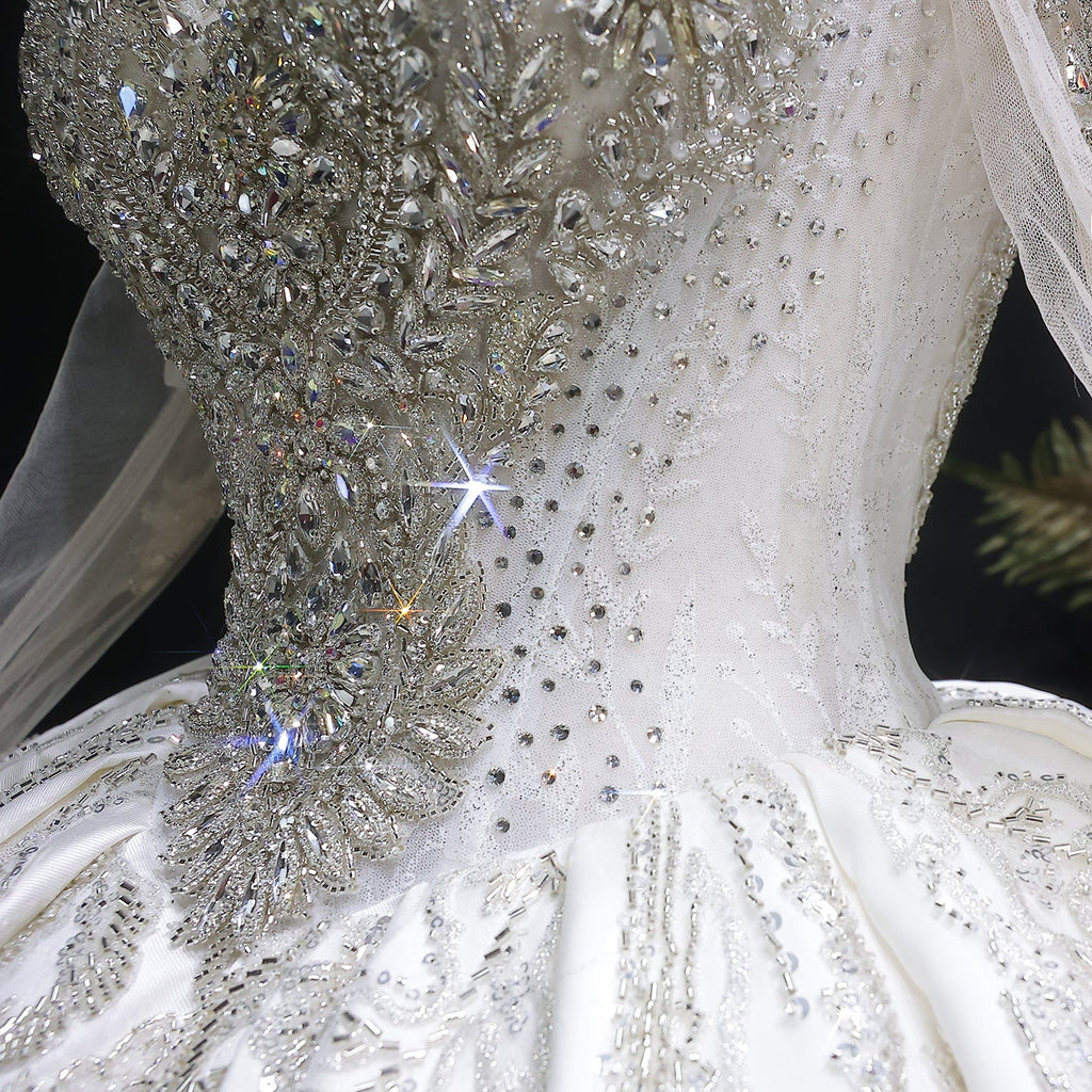 Luxury Ivory Crystal Embroidery Long Sleeve Wedding Dress SW602