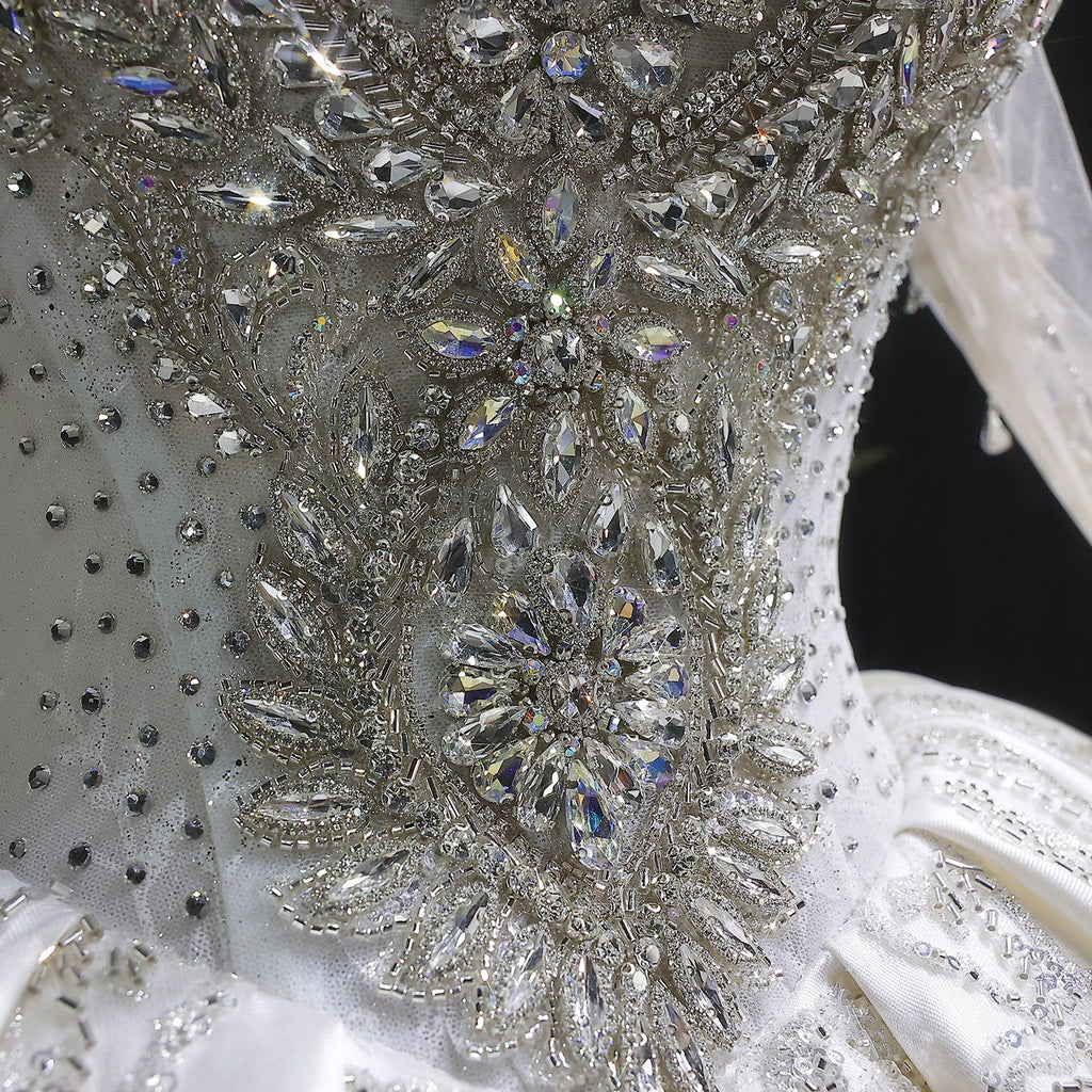 Luxury Ivory Crystal Embroidery Long Sleeve Wedding Dress SW602