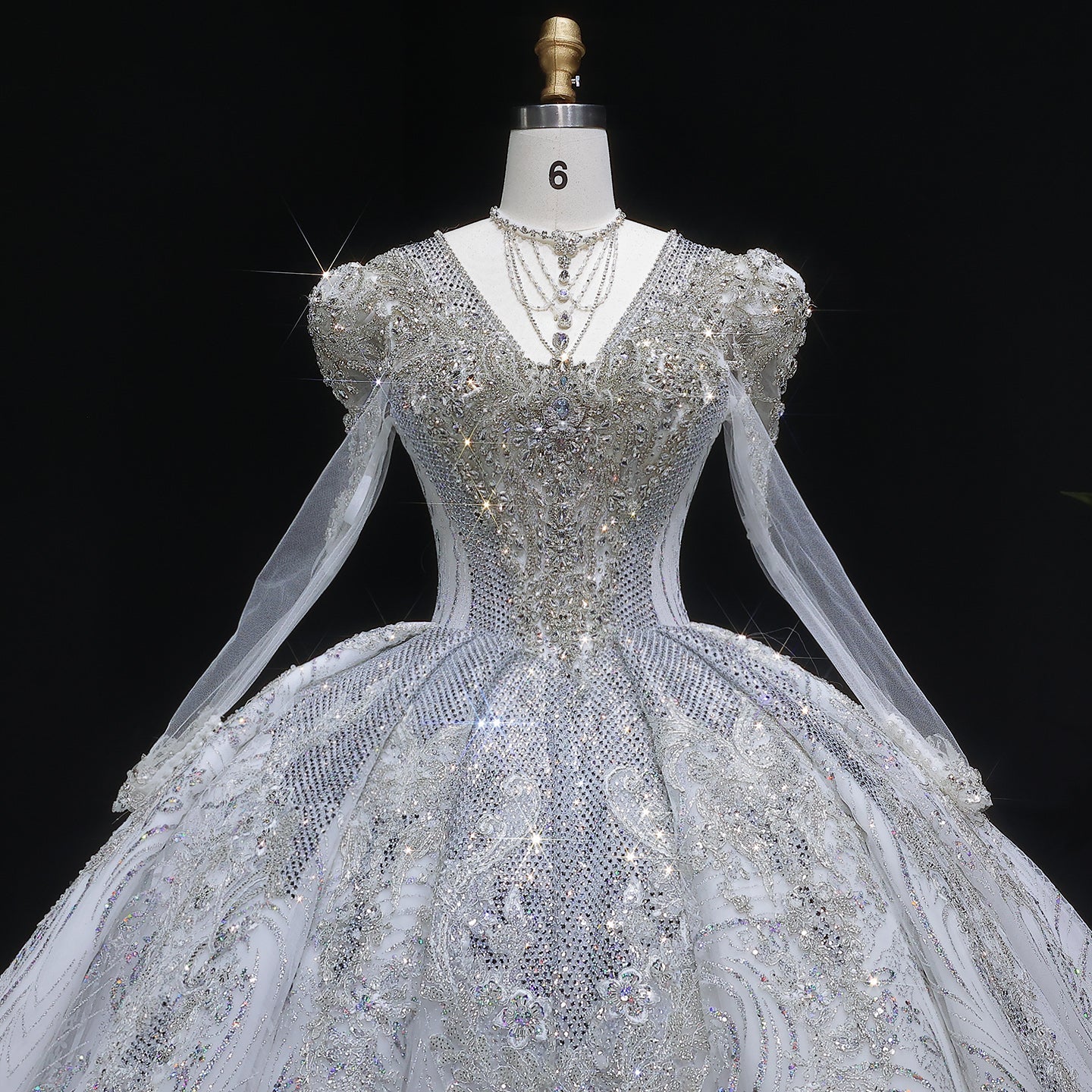 Glamorous White Diamond Embroidery Long Sleeve Wedding Dress SW603