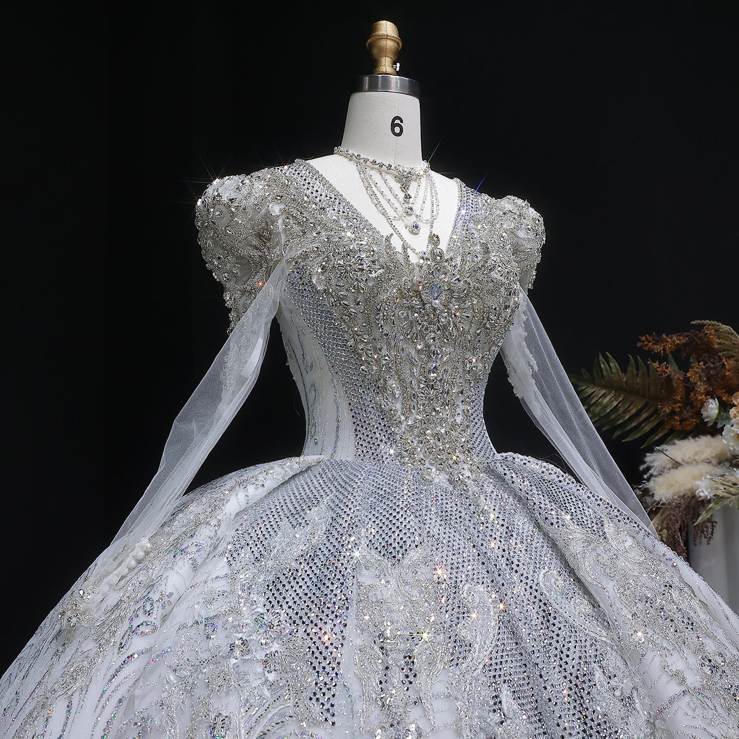 Glamorous White Diamond Embroidery Long Sleeve Wedding Dress SW603