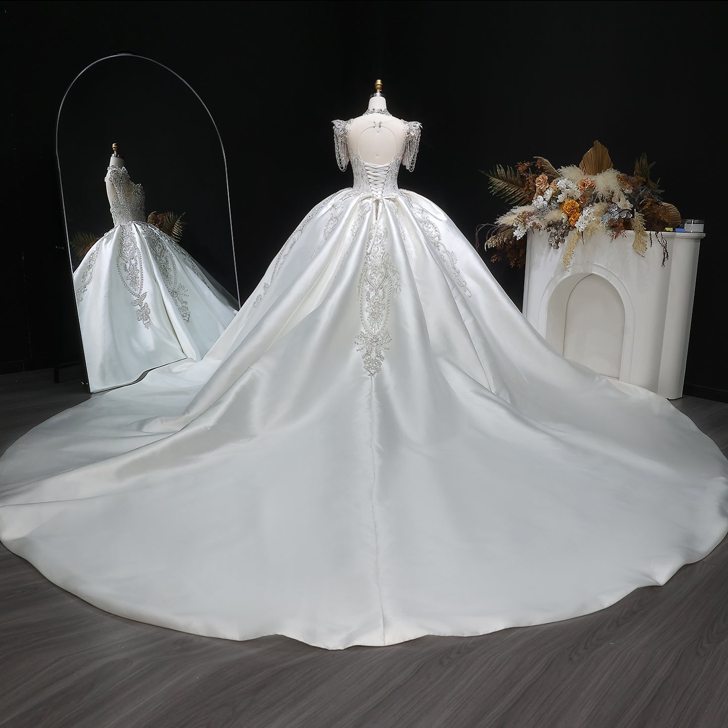Luxury Ivory Satin Silver Floral Embroidery Ball Gown Wedding Dress SW605