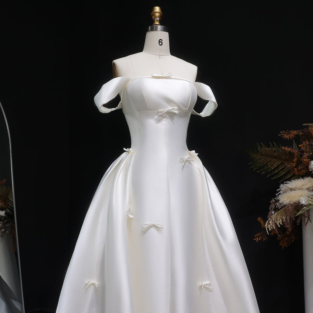 Luxury Off-Shoulder Bows Ball Gown Wedding Dress with Overskirt SW633
