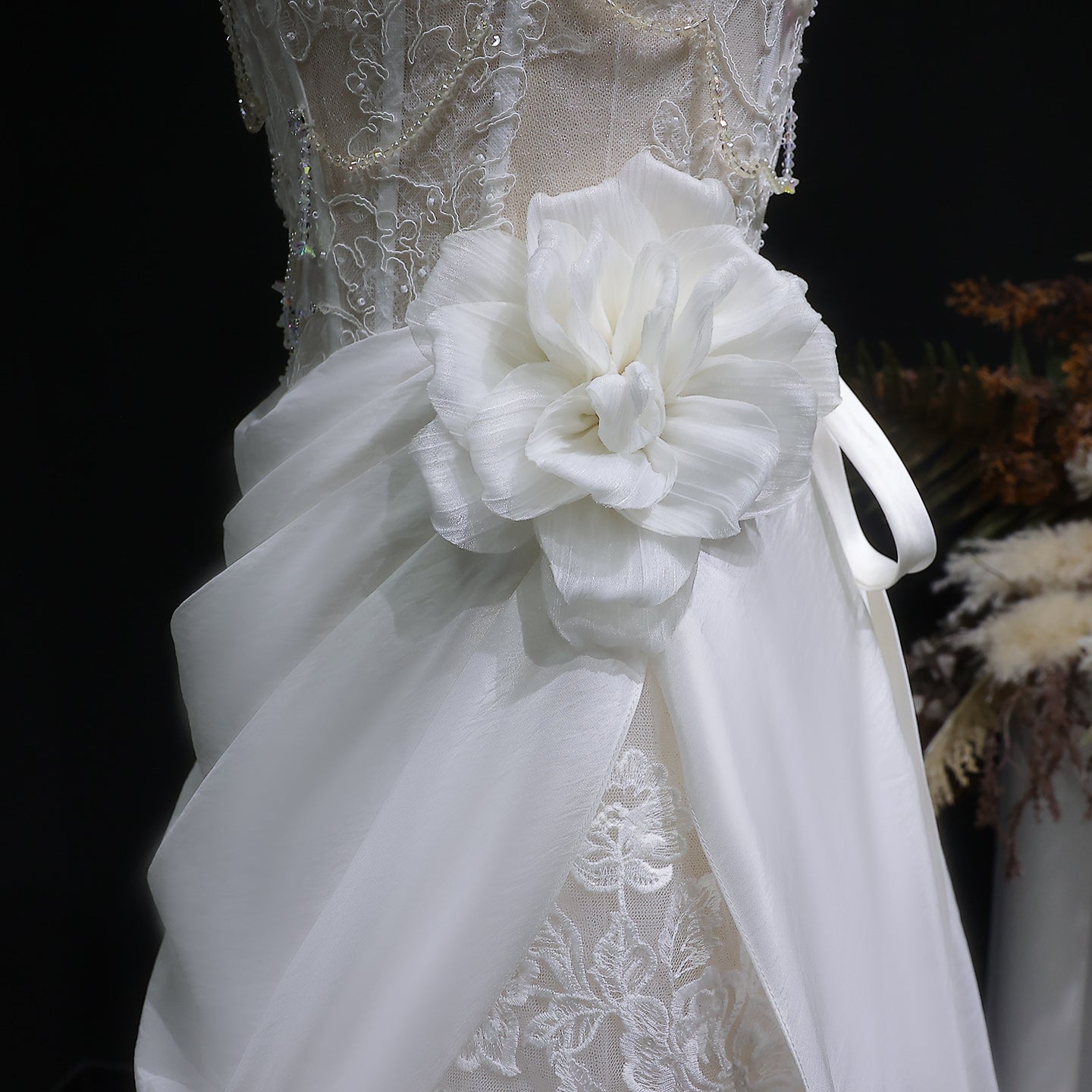 Elegant Strapless 3D Floral Pearl A-Line Wedding Dress SW634