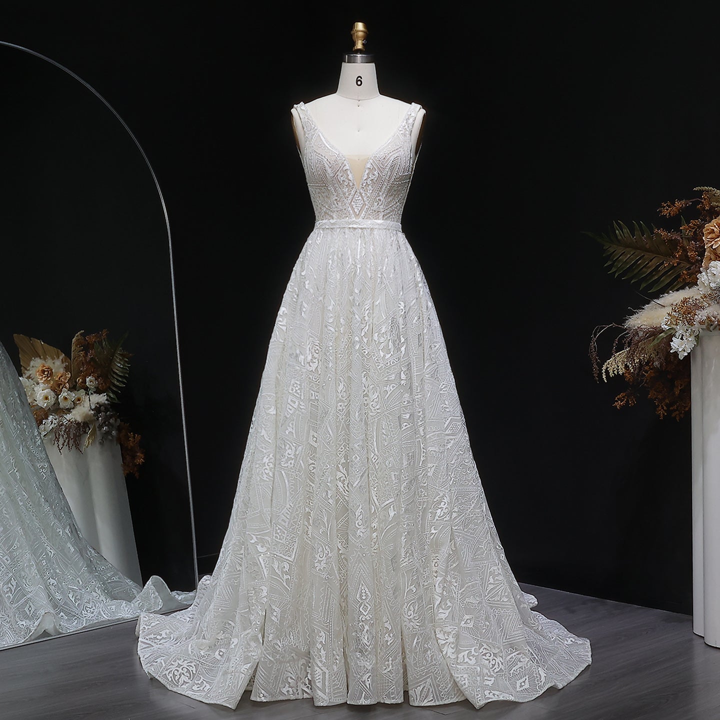 Stunning Spaghetti-Strap Lace Ball Gown Wedding Dress with Belt SW637
