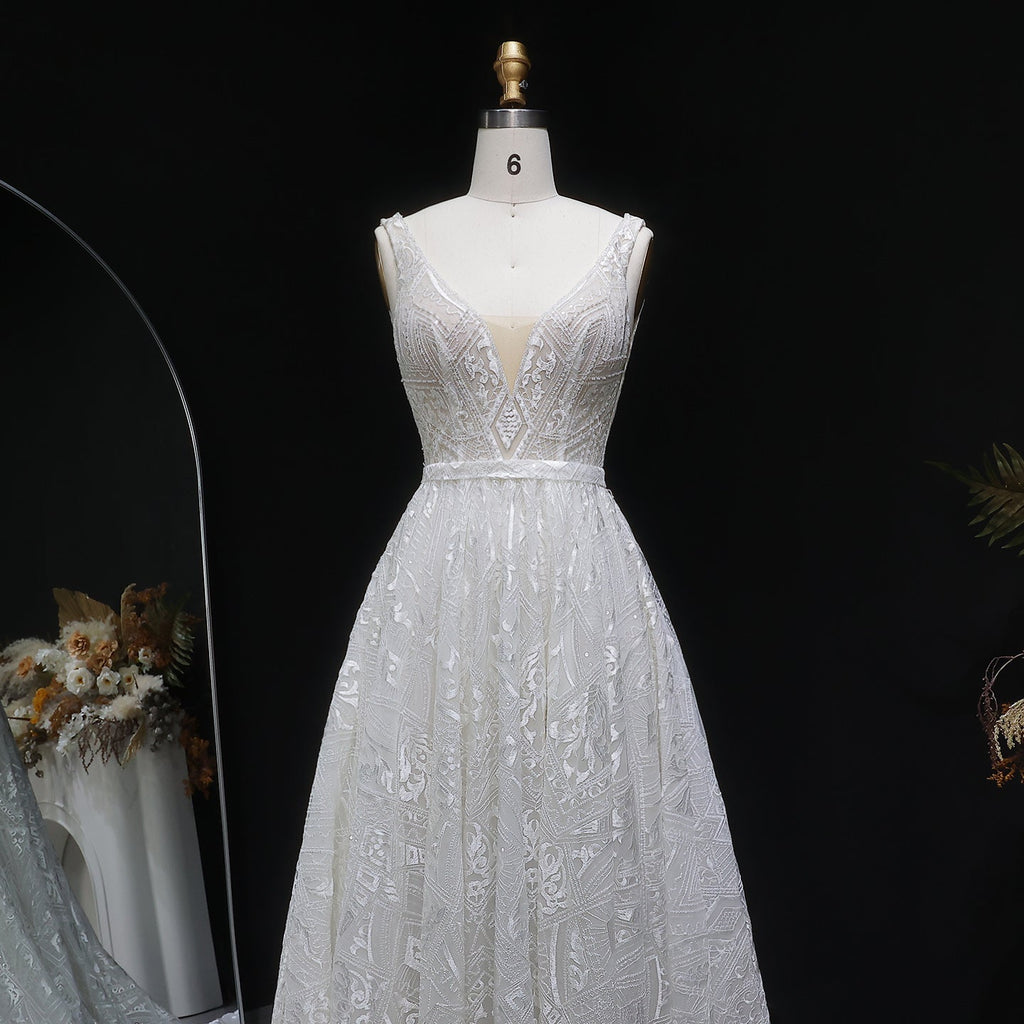 Stunning Spaghetti-Strap Lace Ball Gown Wedding Dress with Belt SW637