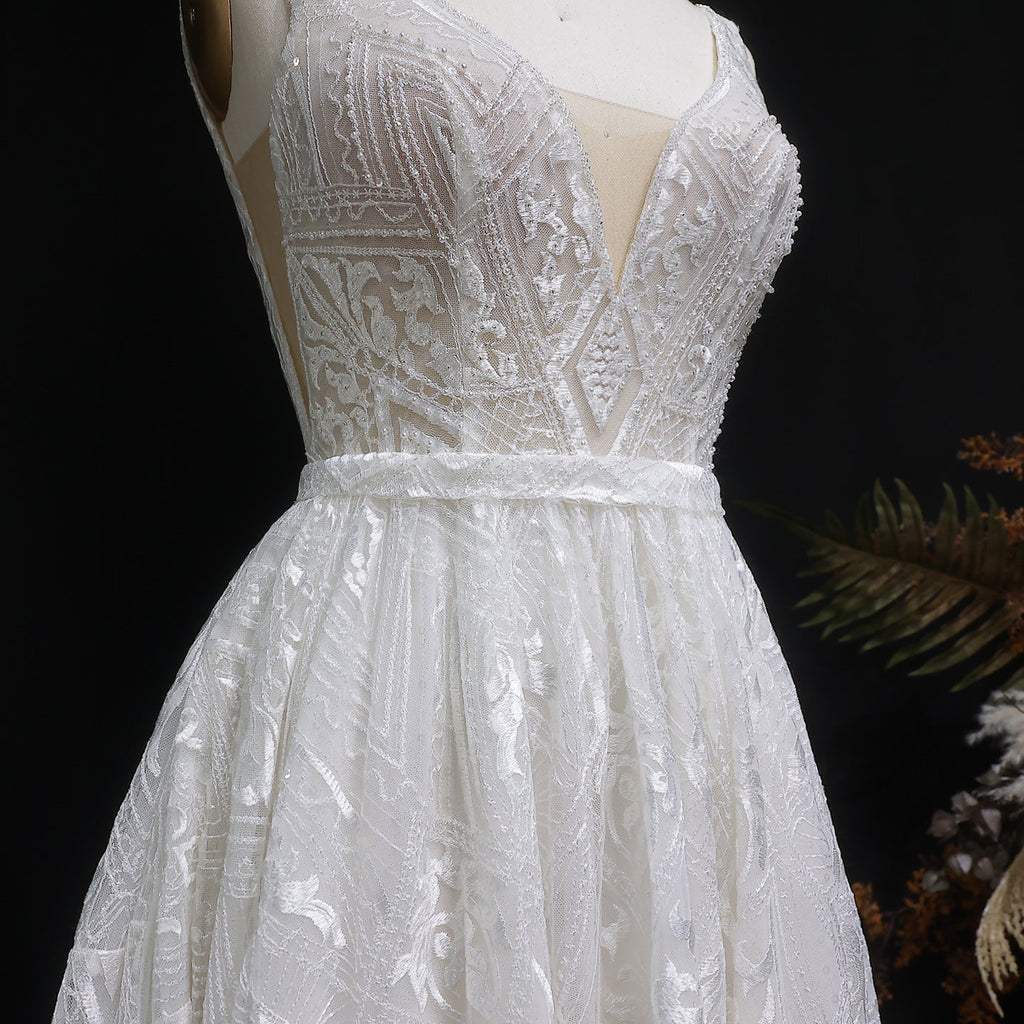 Stunning Spaghetti-Strap Lace Ball Gown Wedding Dress with Belt SW637