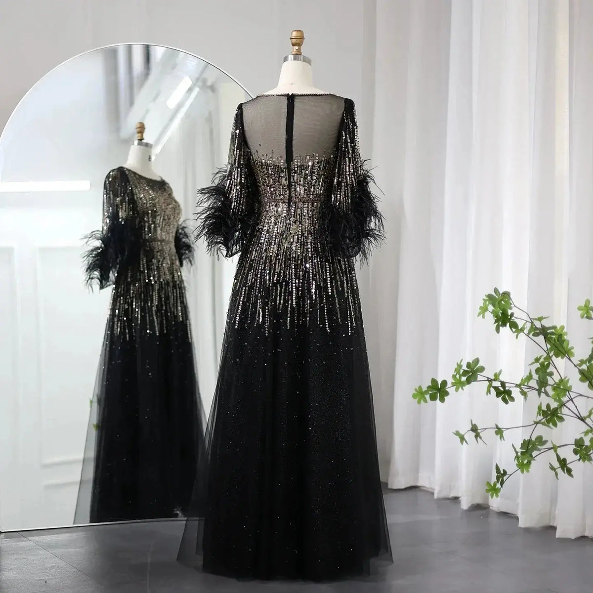 Luxury Feathers Black Half Sleeve Evening Dress SS339