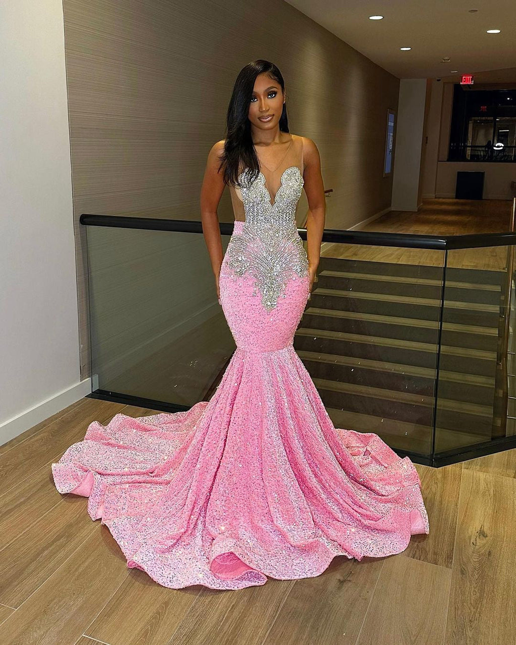 Luxury Pink Sequined Mermaid Crystal Prom Dresses with Train RM061