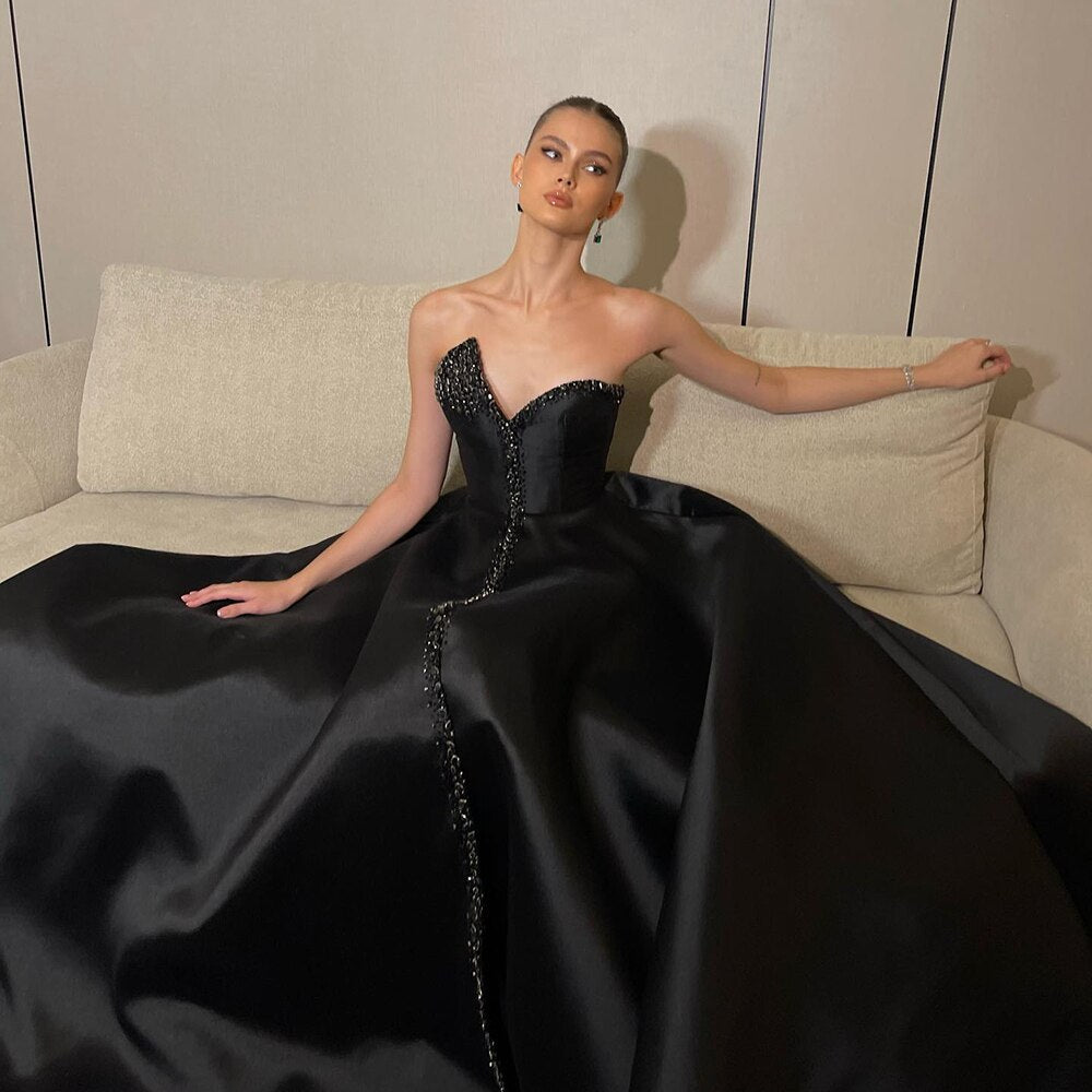 Elegant Crystal Black Long Evening Dresses with Slit SS364