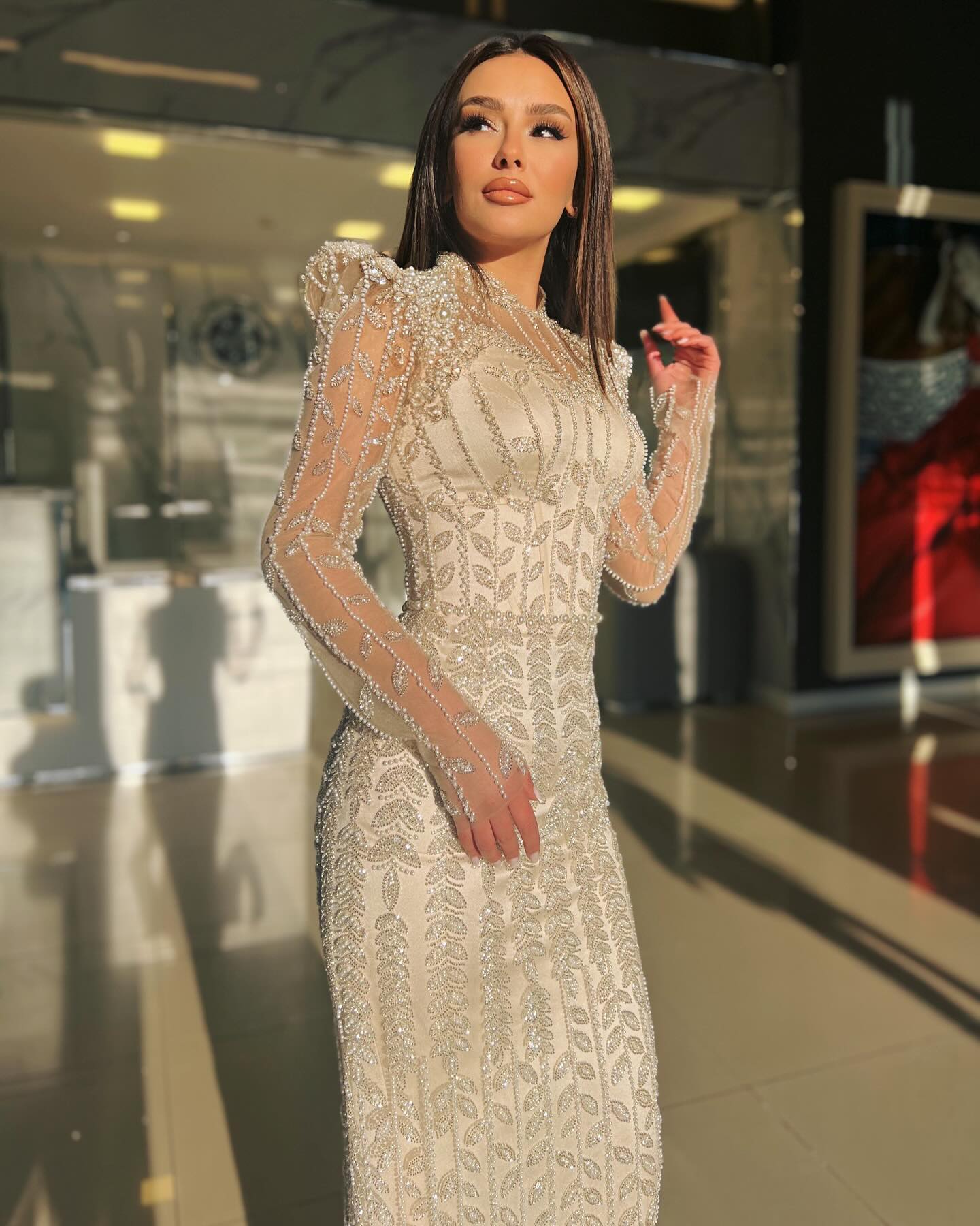 Luxury Cream Long Sleeves Evening Dress SS696