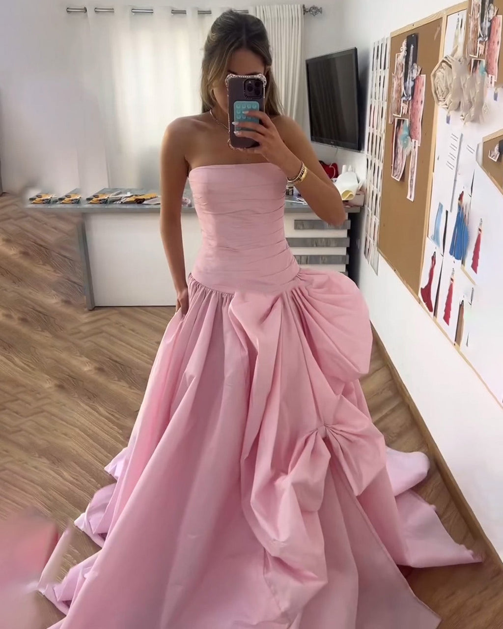 Luxury Pink Strapless A-line Evening Dress with Pleats SF196