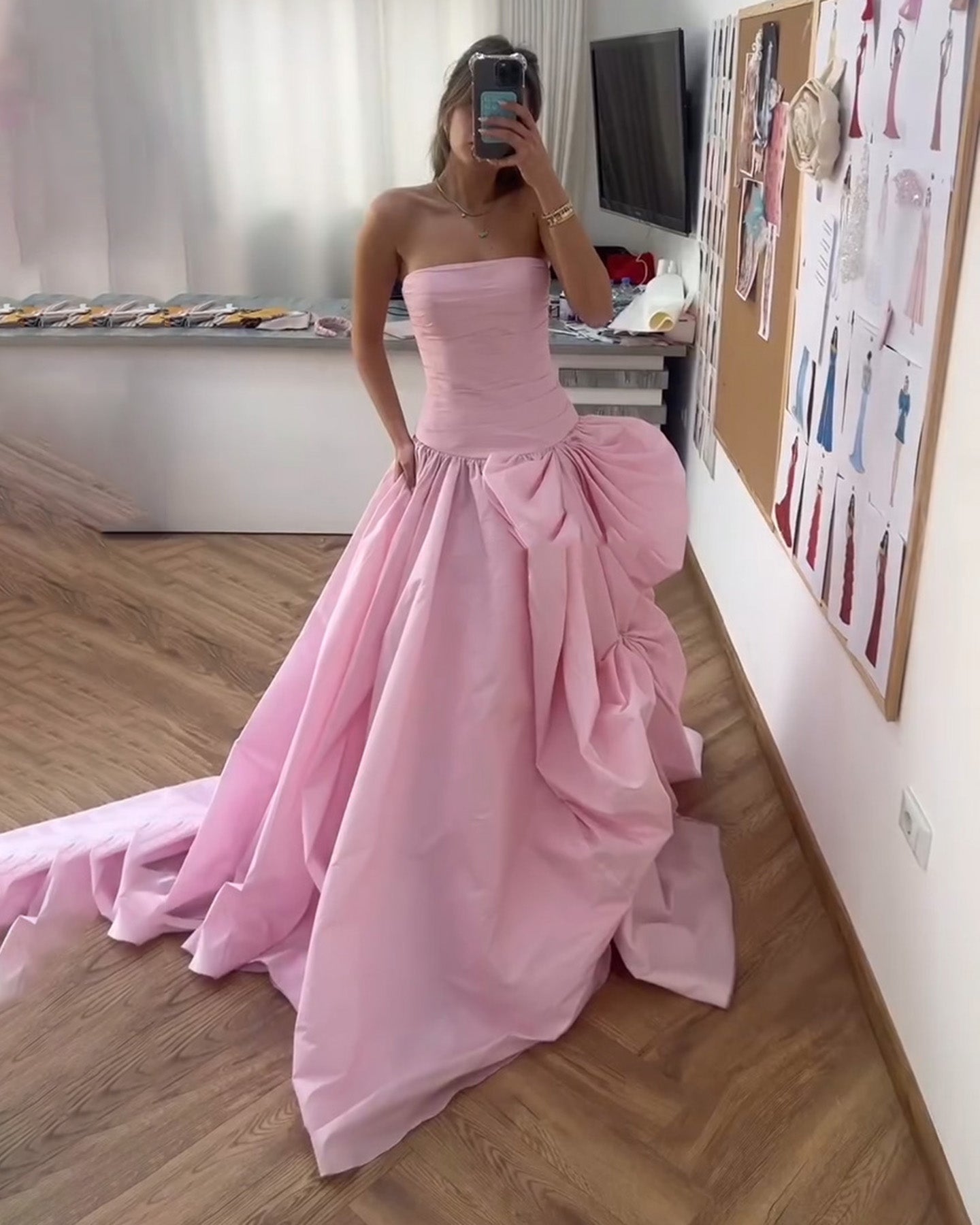 Luxury Pink Strapless A-line Evening Dress with Pleats SF196