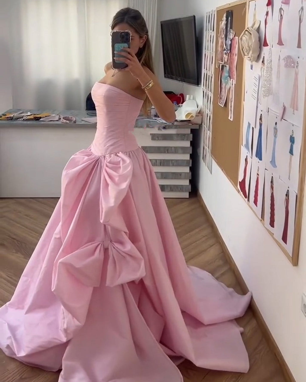 Luxury Pink Strapless A-line Evening Dress with Pleats SF196