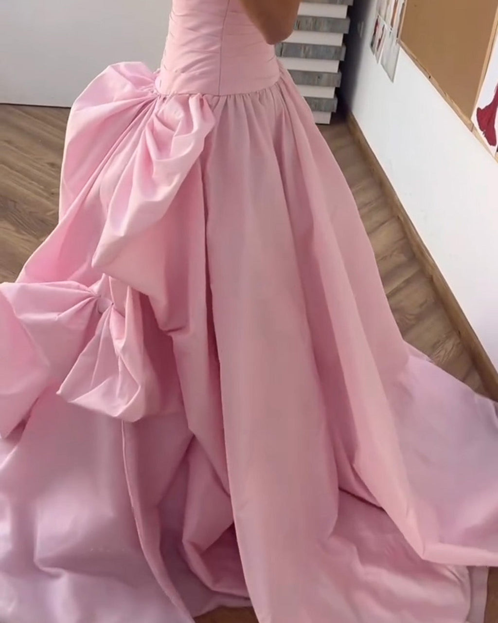 Luxury Pink Strapless A-line Evening Dress with Pleats SF196