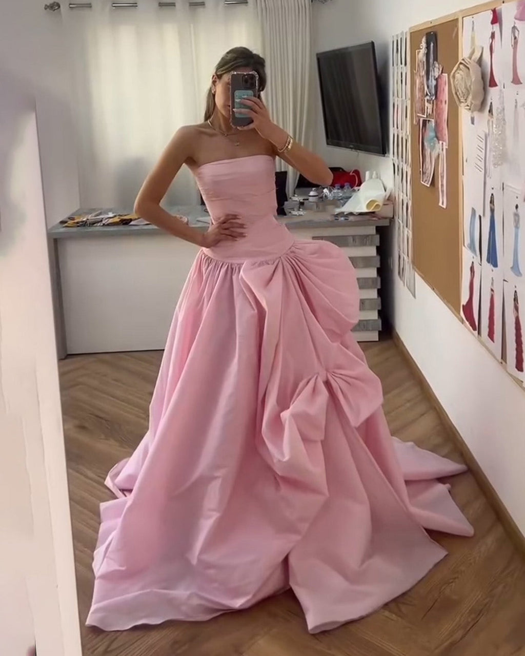 Luxury Pink Strapless A-line Evening Dress with Pleats SF196