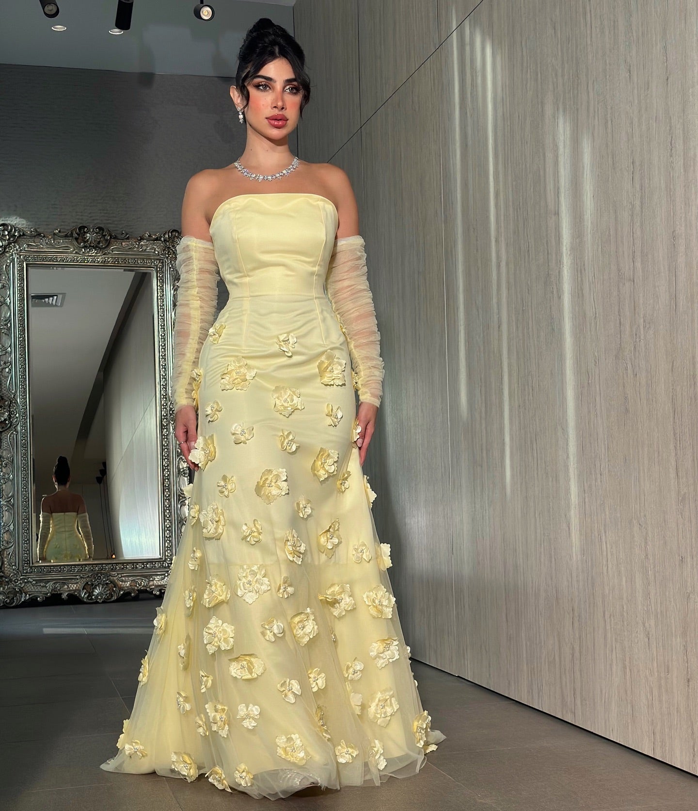 Luxury 3D Floral Yellow Long Sleeves Evening Dress SF126