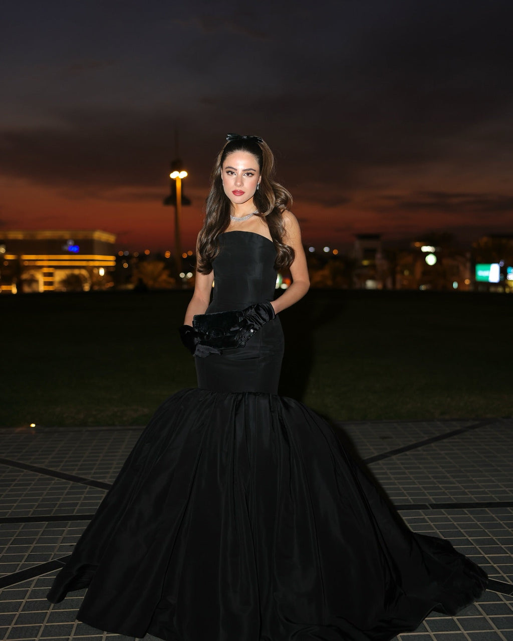 Luxury Black Strapless Ruffled Mermaid Evening Dress SF595