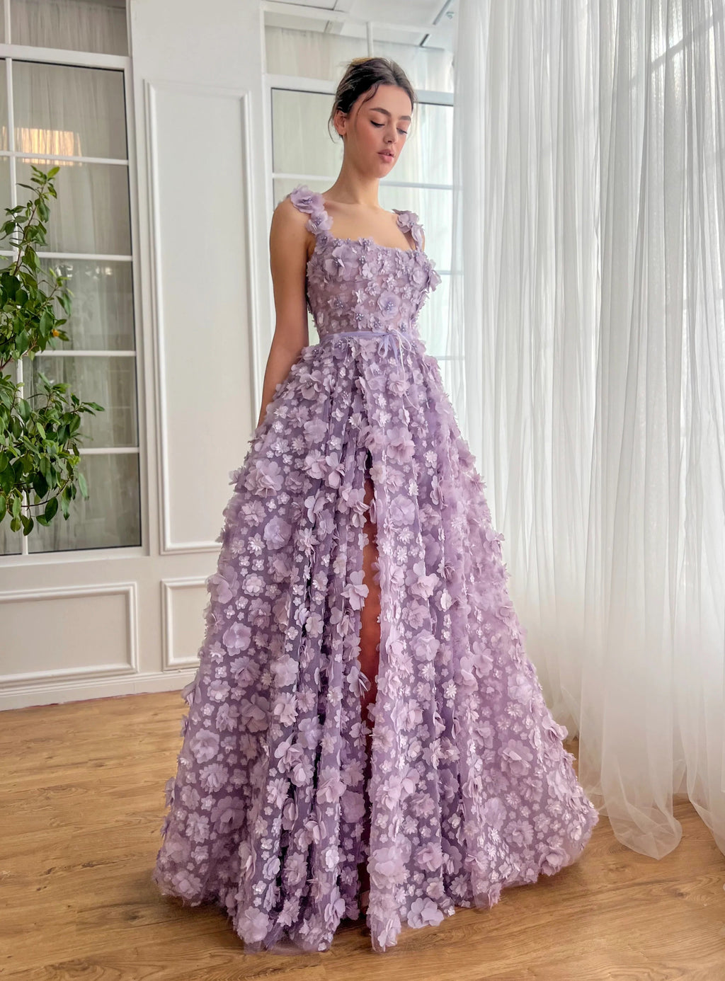 Chic Lilac 3D Embroidered Flowers Evening Dress with High Slit SS357