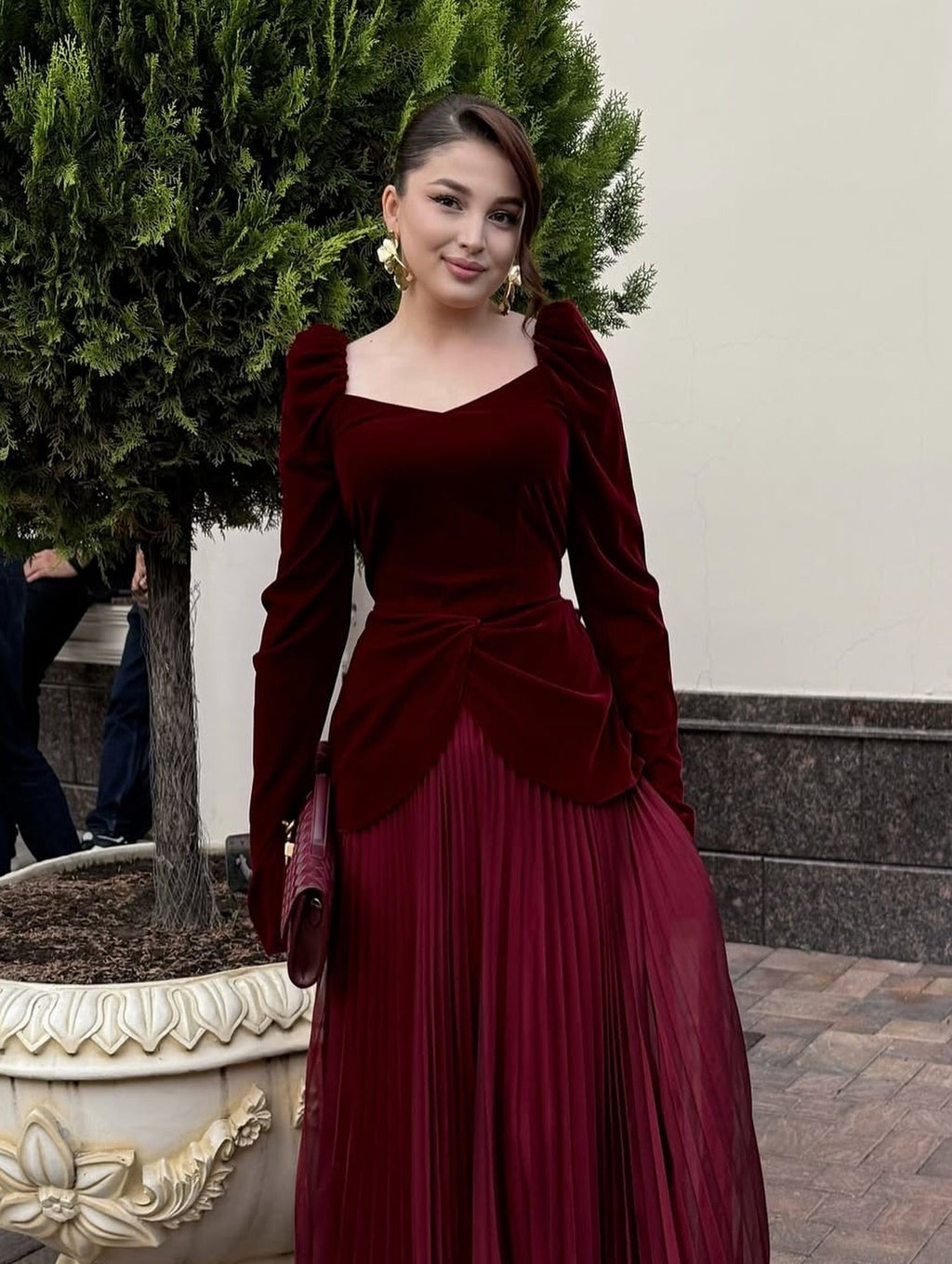 Luxury Burgundy Velvet Ruffles Long Sleeve Evening Dress SF259