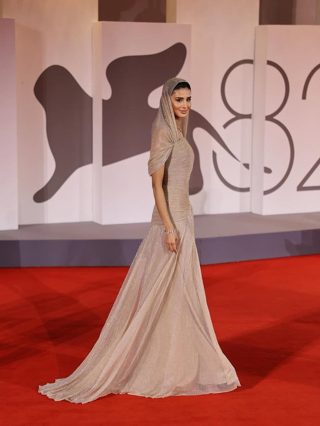 Elegant Champagne Strapless Evening Dress with Scarf and Overskirt SF045