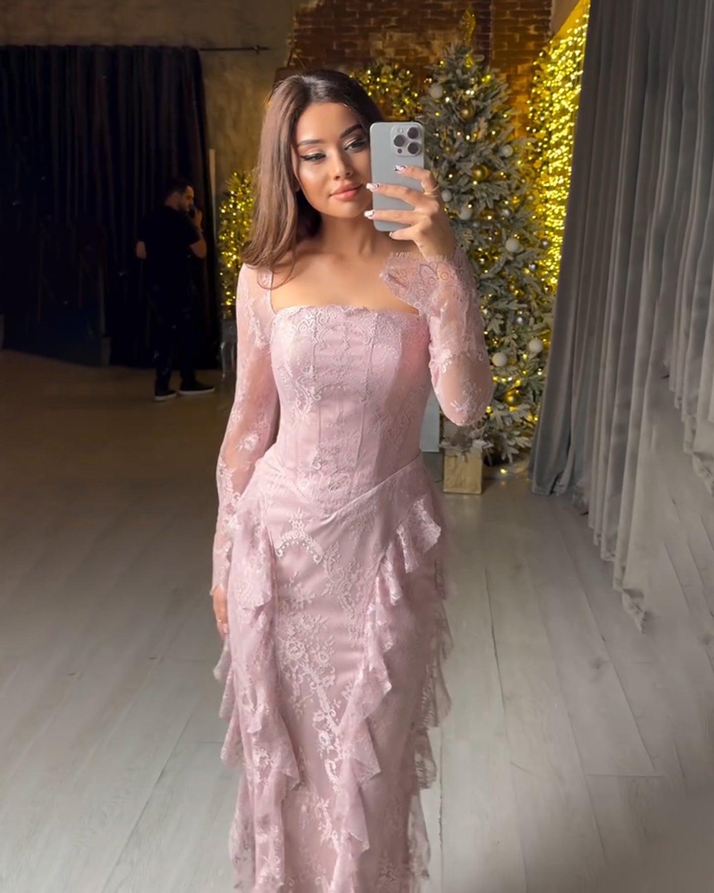 Elegant Pink Lace Trim Long Sleeve Evening Dress SF497