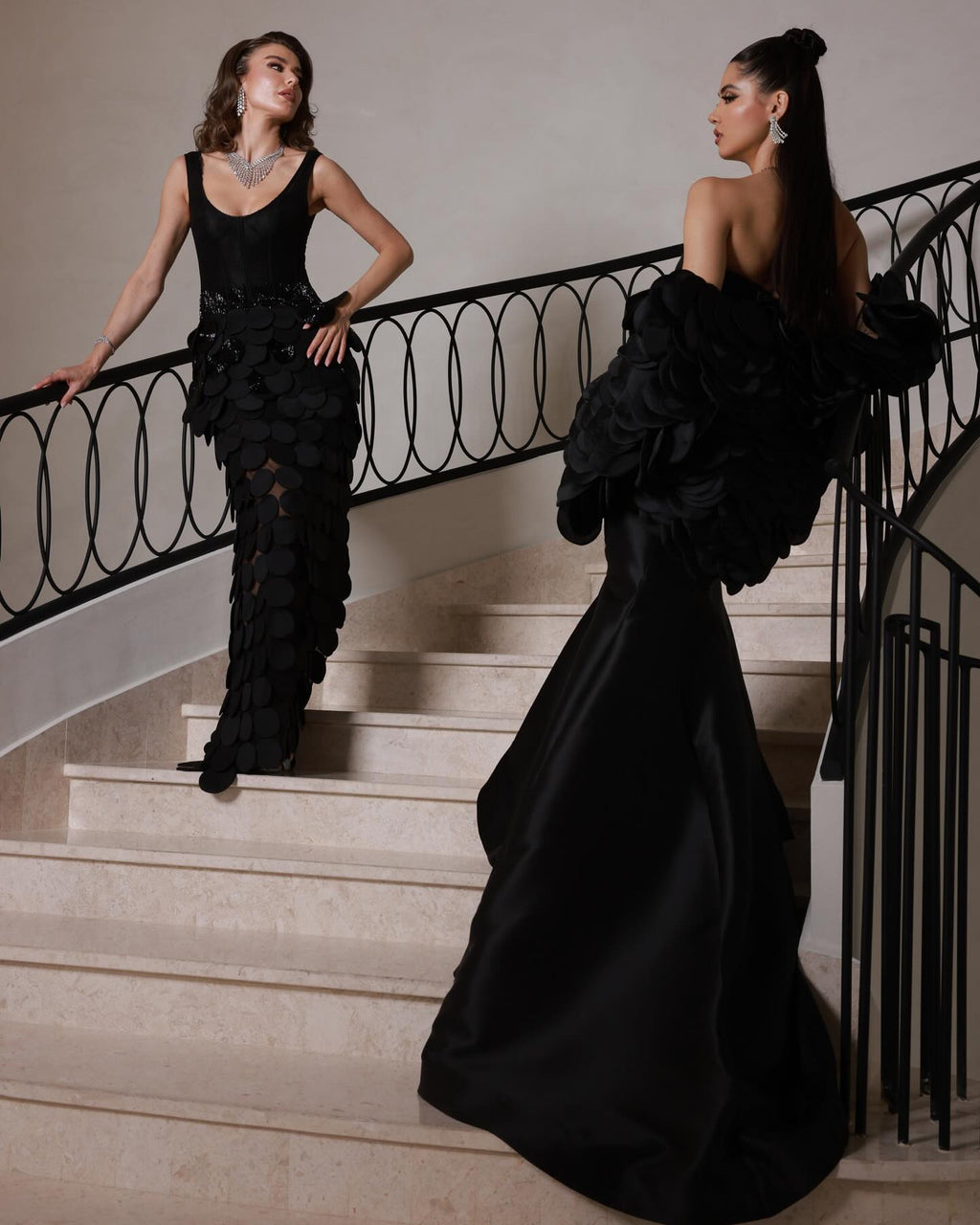 Luxury Black Strapless Ruffled Satin Mermaid Evening Dress SF588
