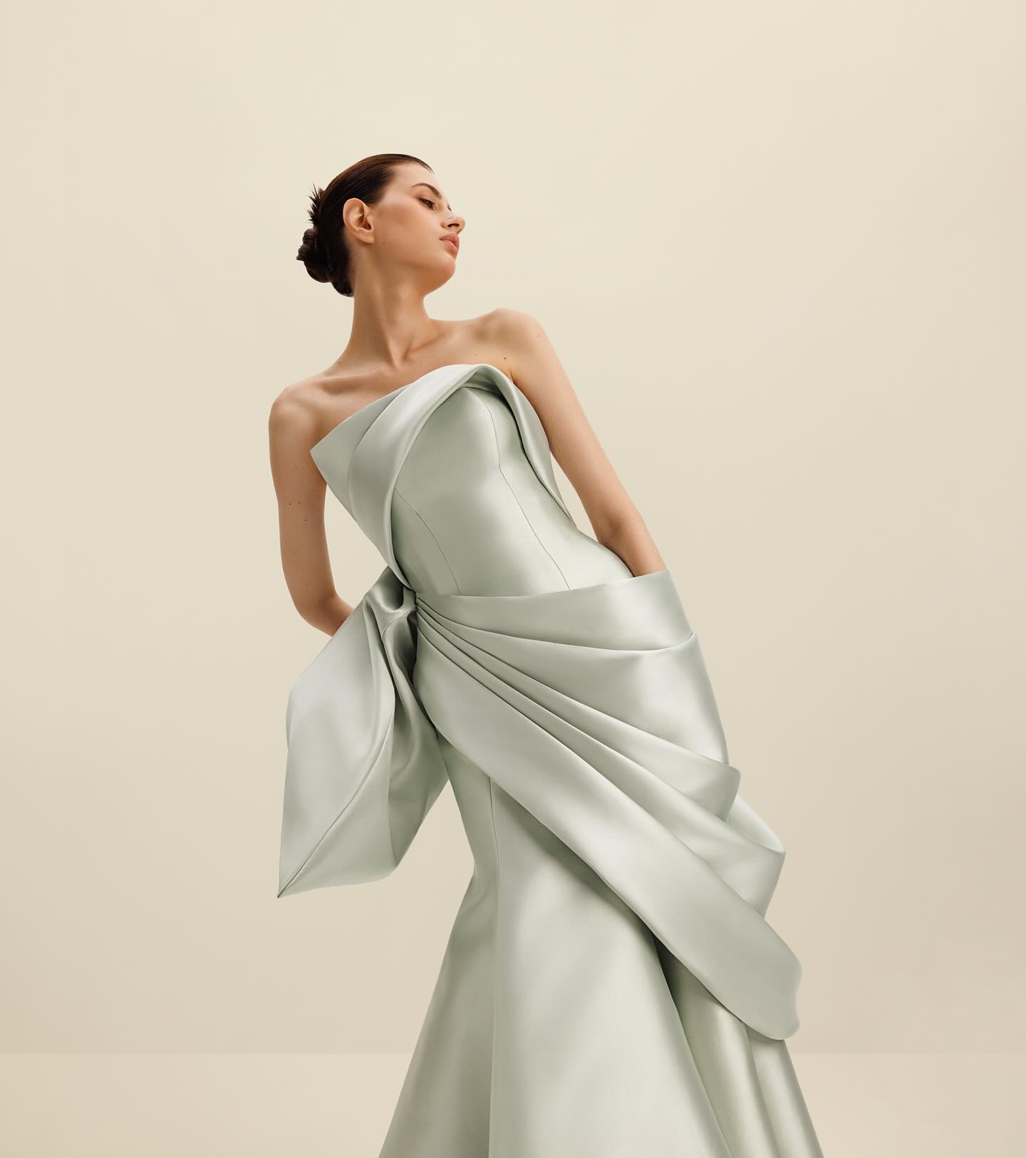 Elegant Silver Gray Strapless Pleated Evening Dress SF231