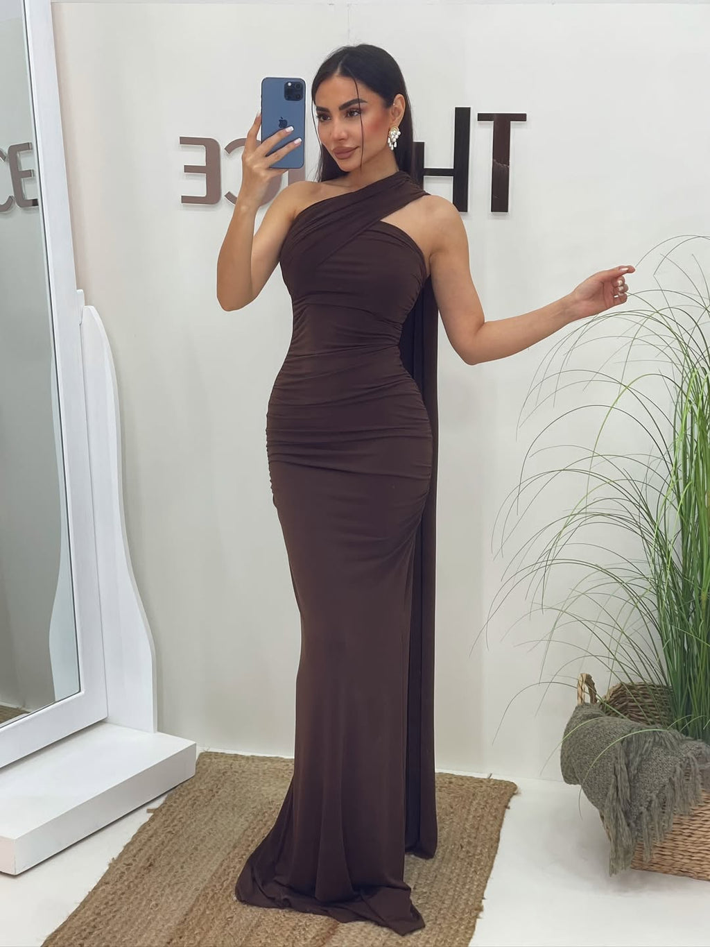Chic One-Shoulder Brown Fitted Evening Dress with Cape SF135