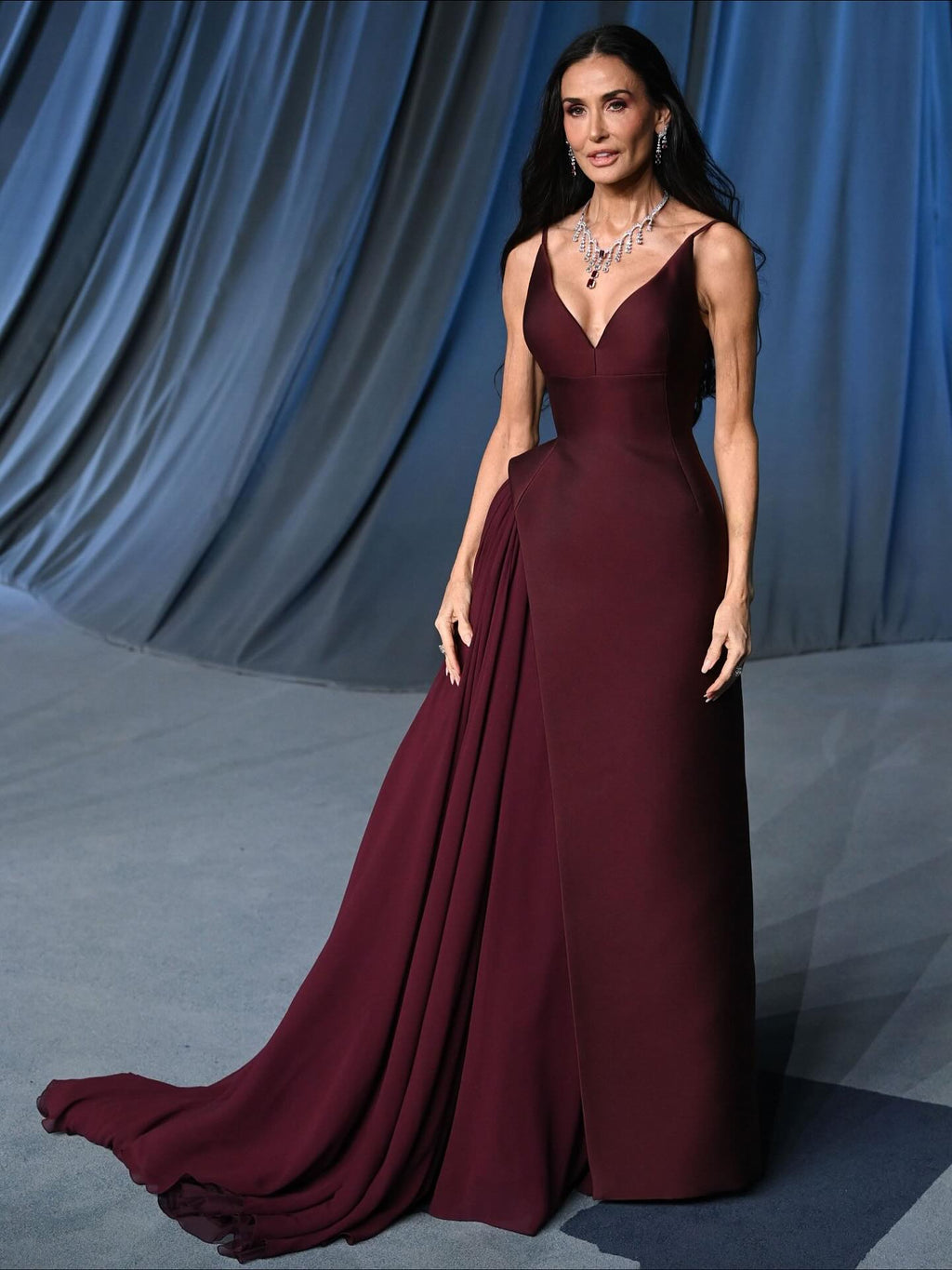 Stunning Deep V Burgundy Satin Train Formal Evening Dress SF330