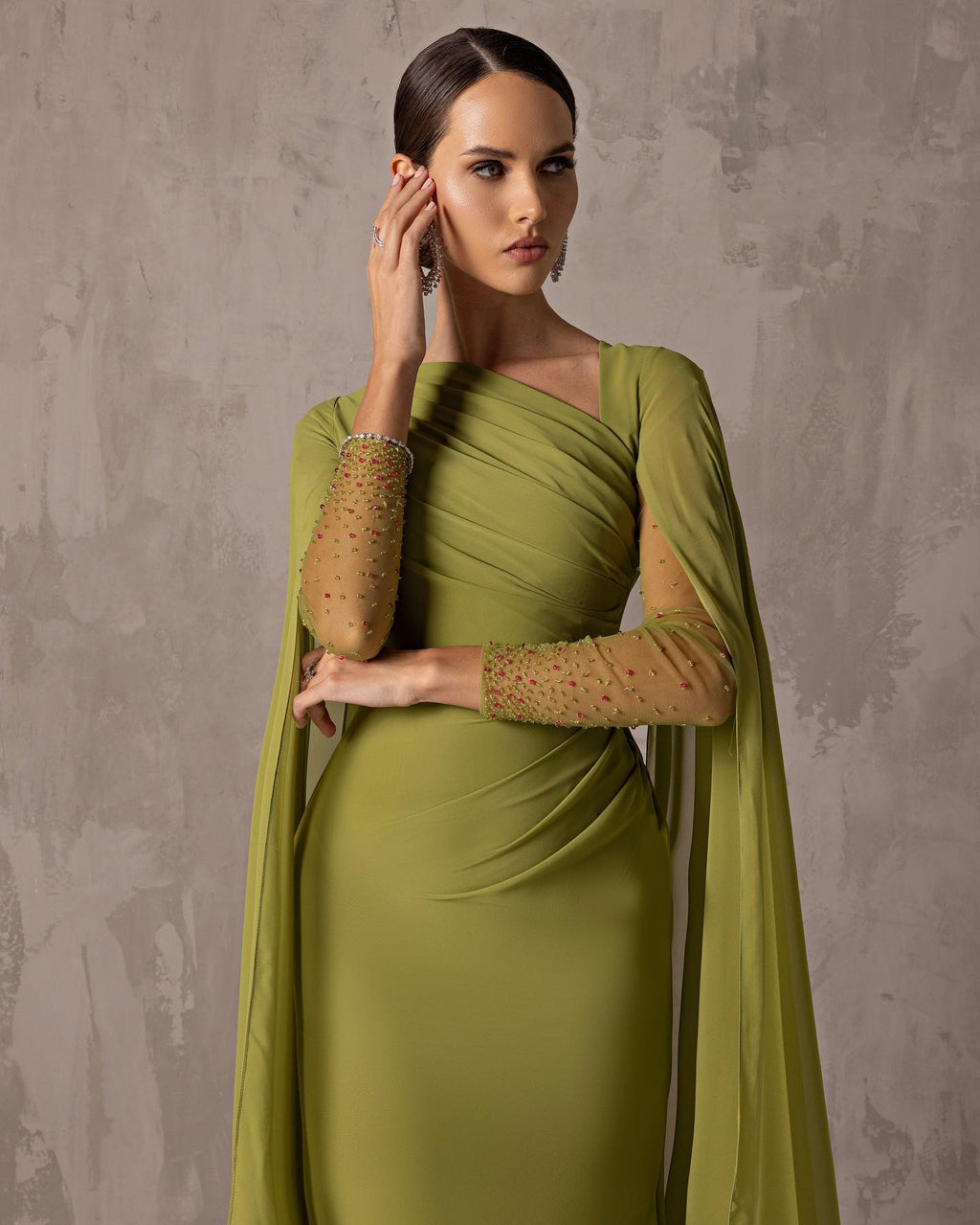 Elegant Green Long Sleeve Evening Dress SF051