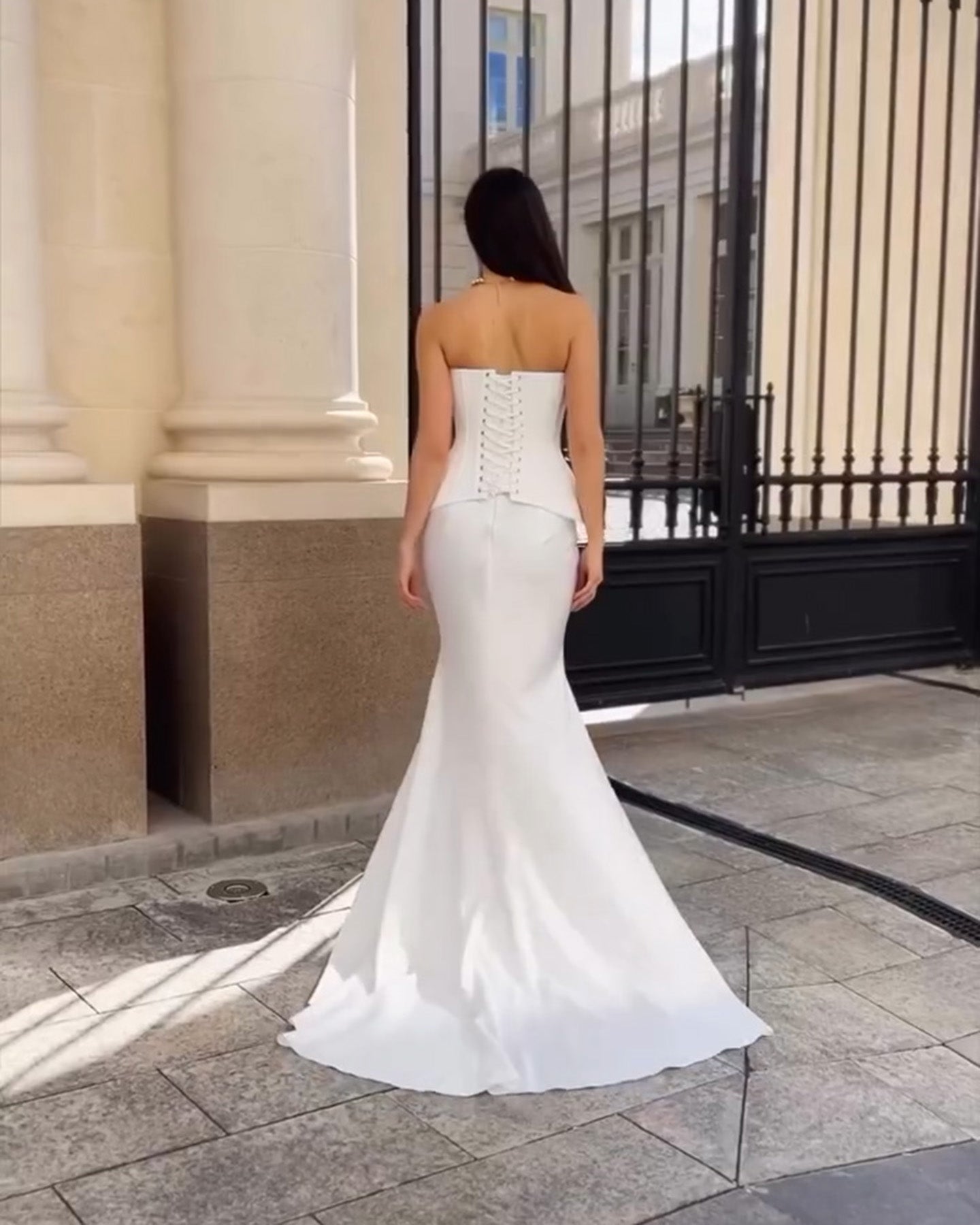 Elegant White Strapless Mermaid Evening Dress with Train SF155