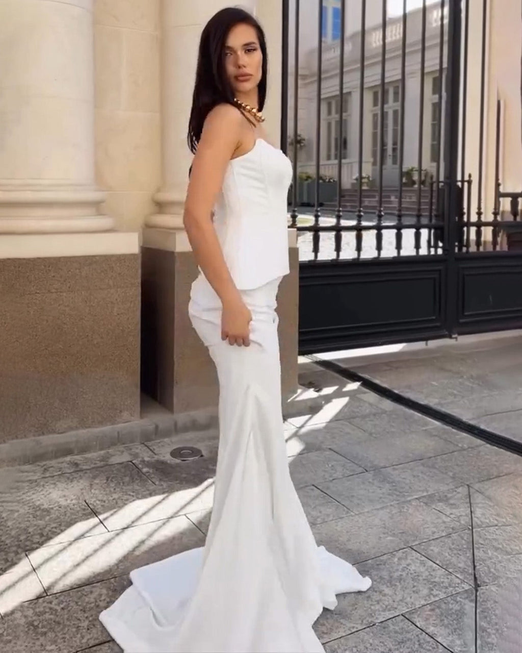 Elegant White Strapless Mermaid Evening Dress with Train SF155