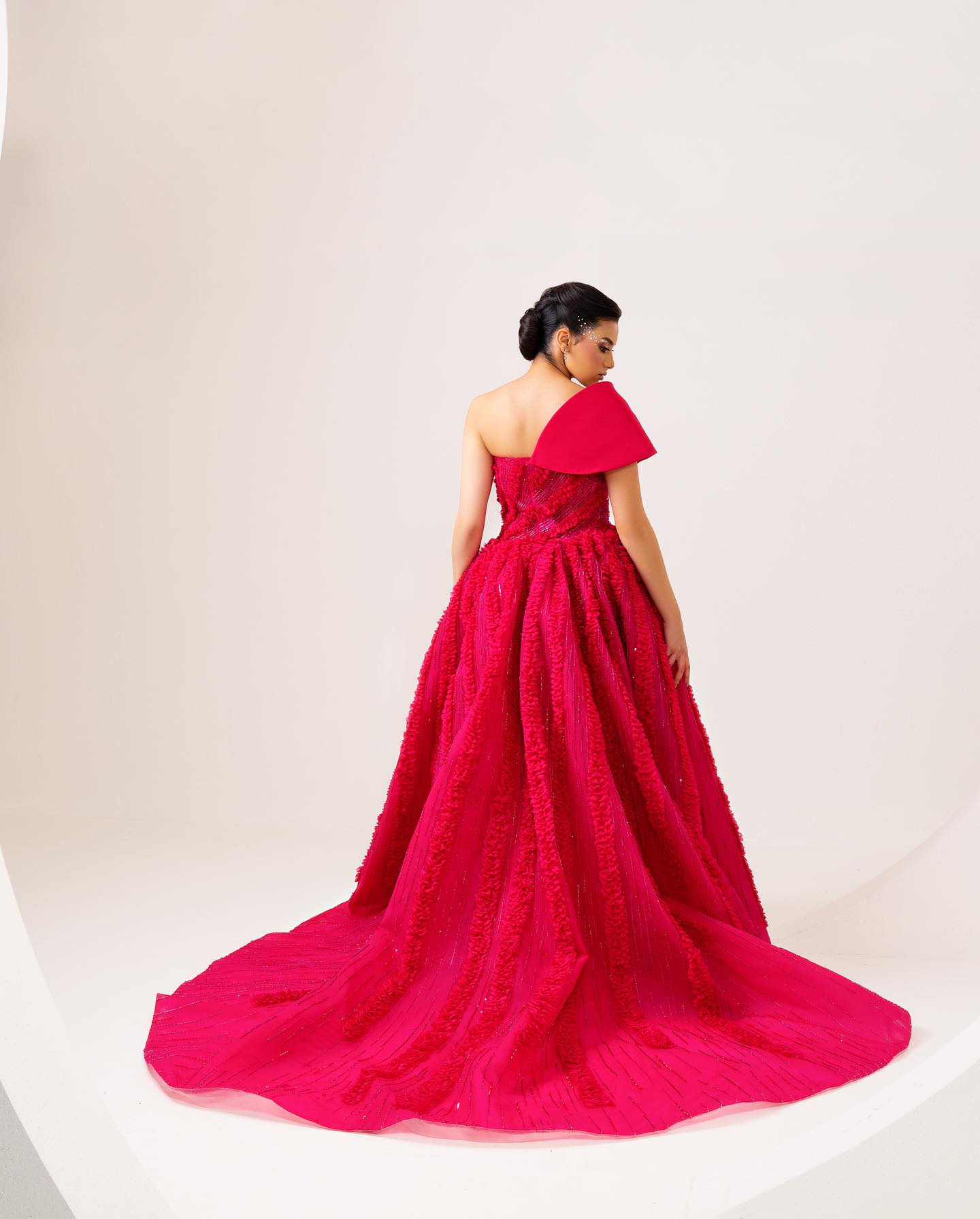 Luxury Beaded Fuchsia Ball Gown with Train Evening Dress XD042